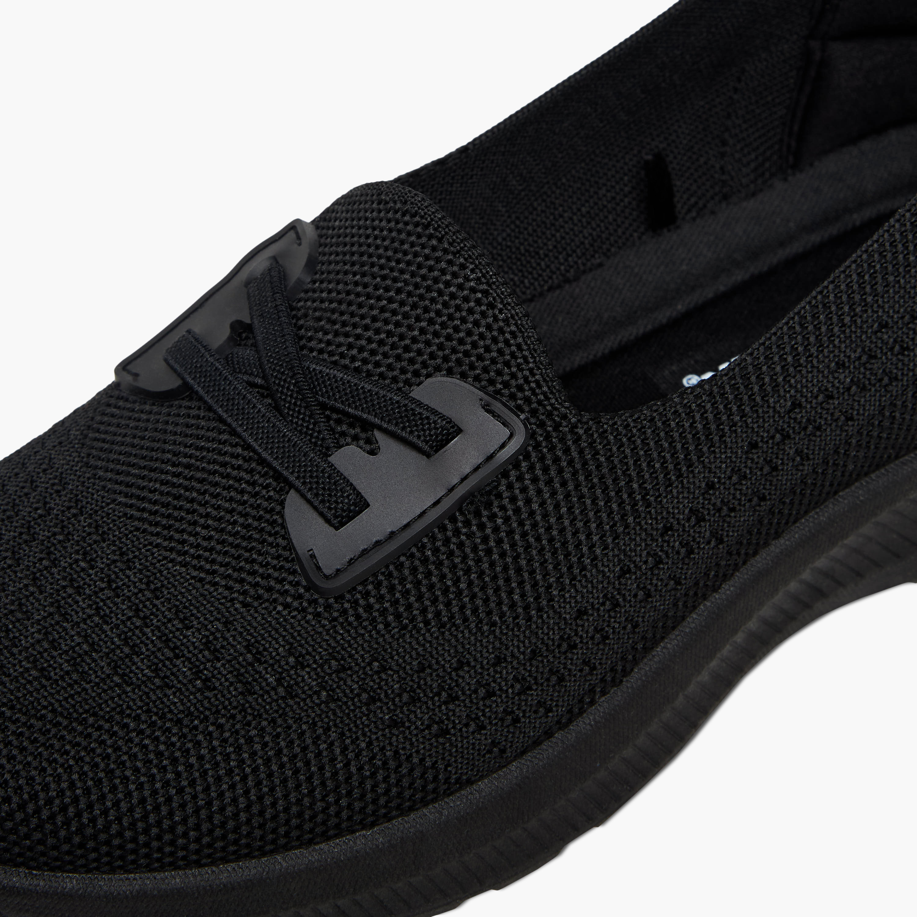 حذاء رياضي سهل الارتداء للنساء من أوكلان من شو إكسبريس-women-shoes-sneakers-image-4