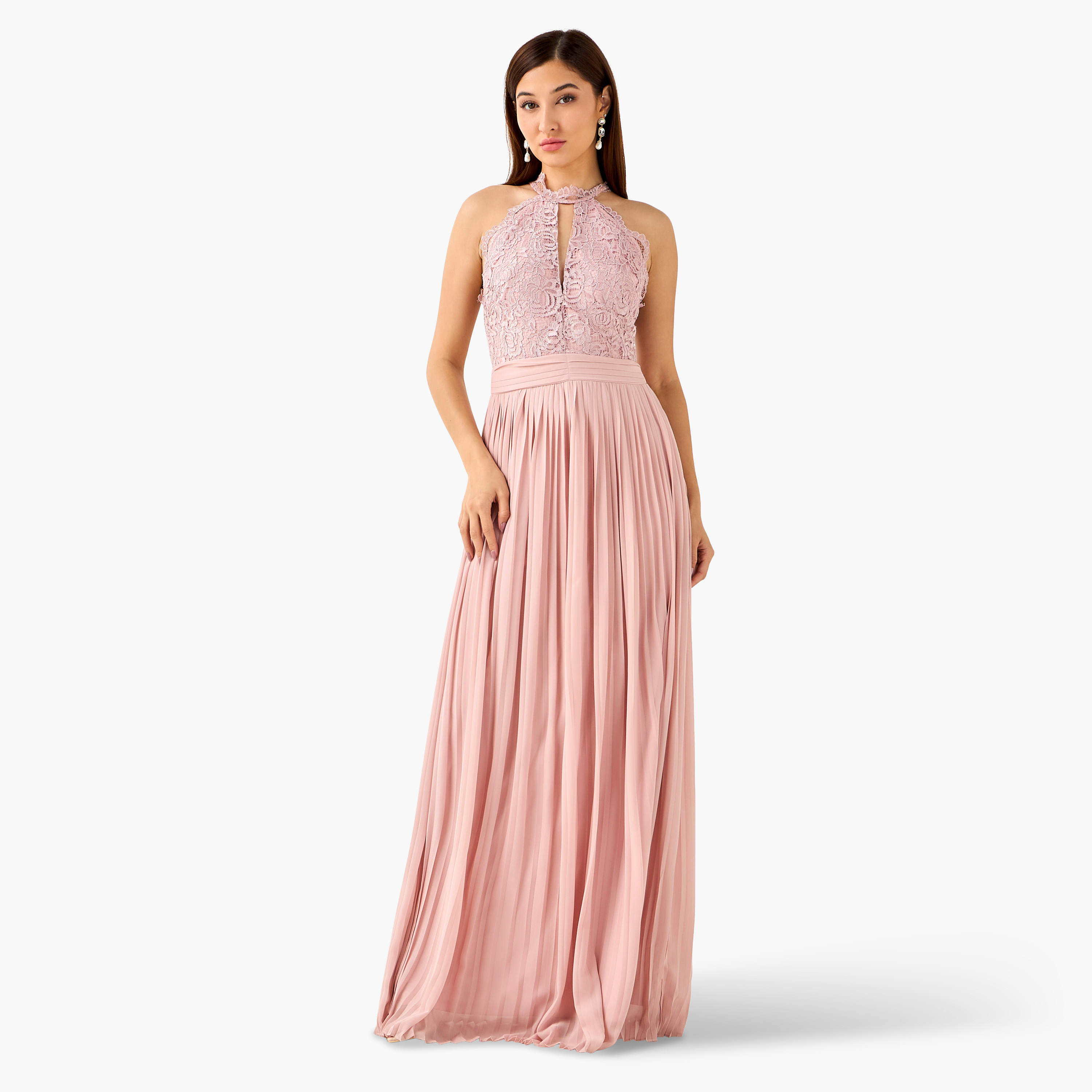 فستان بوليستر ماكسي بياقة هالتر وكسرات من تي إف إن سي-women-clothing-dresses-image-6