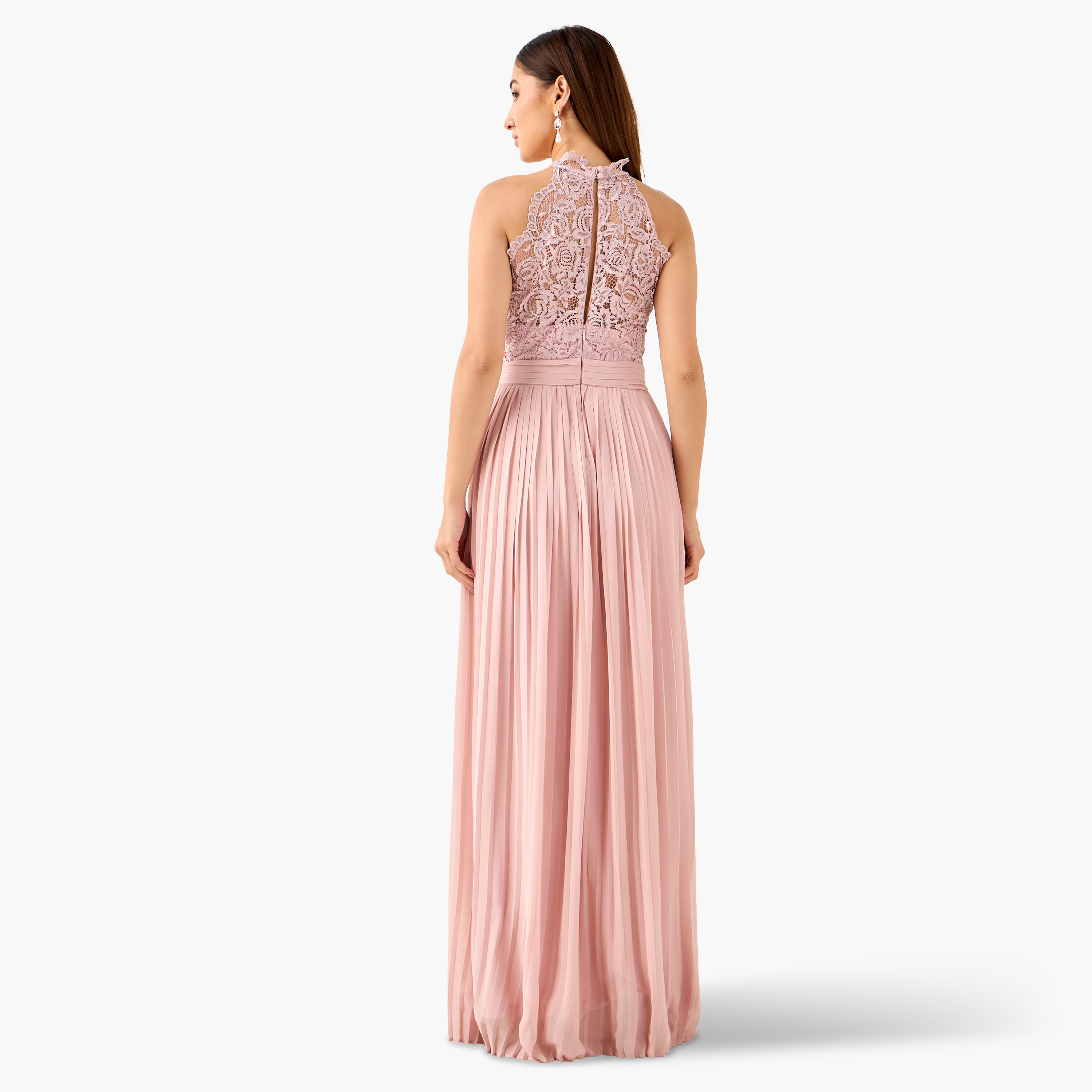 فستان بوليستر ماكسي بياقة هالتر وكسرات من تي إف إن سي-women-clothing-dresses-image-8