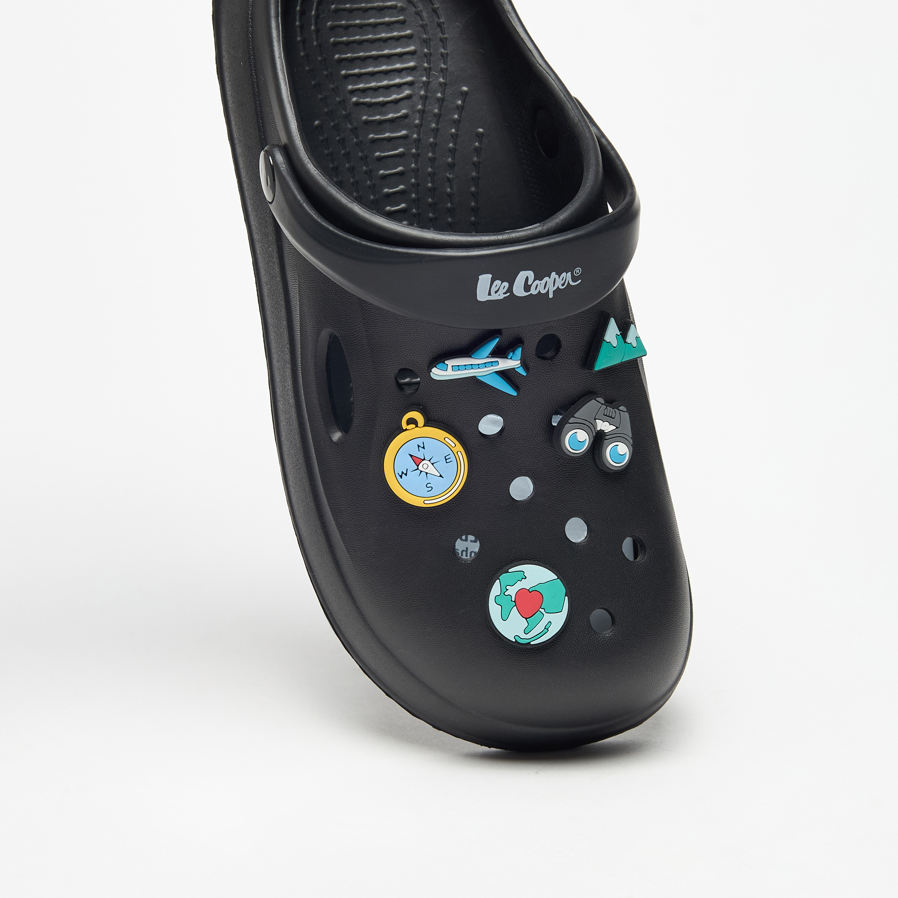 صندل كلوج بحزام خلفي وتزيينات للرجال من لي كوبر-men-shoes-flipflopsandslides-image-4