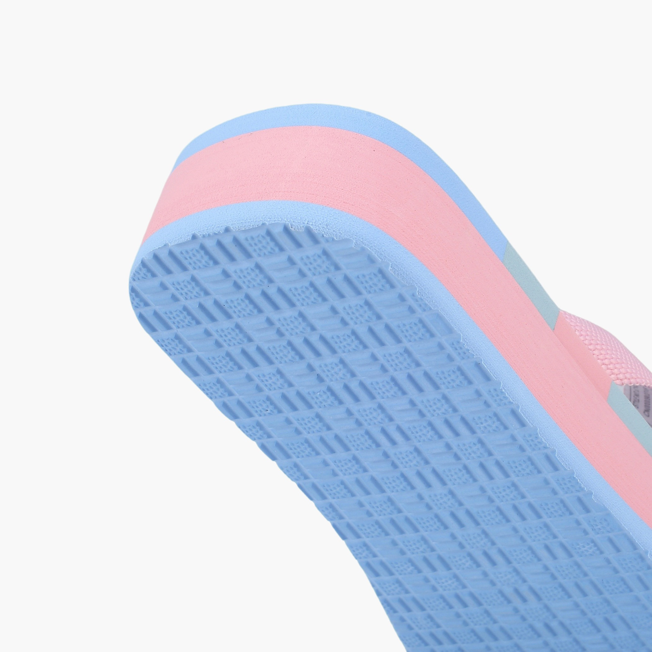 شبشب مخطط للنساء من سيليست-women-shoes-flipflopsandslides-image-4