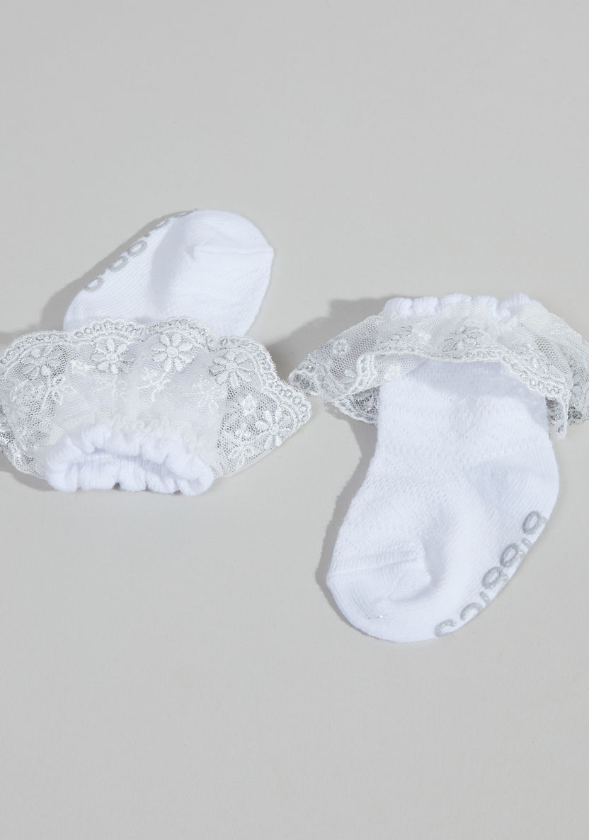 Giggles Ankle-Length Socks with Lace Detail-Socks-image-1