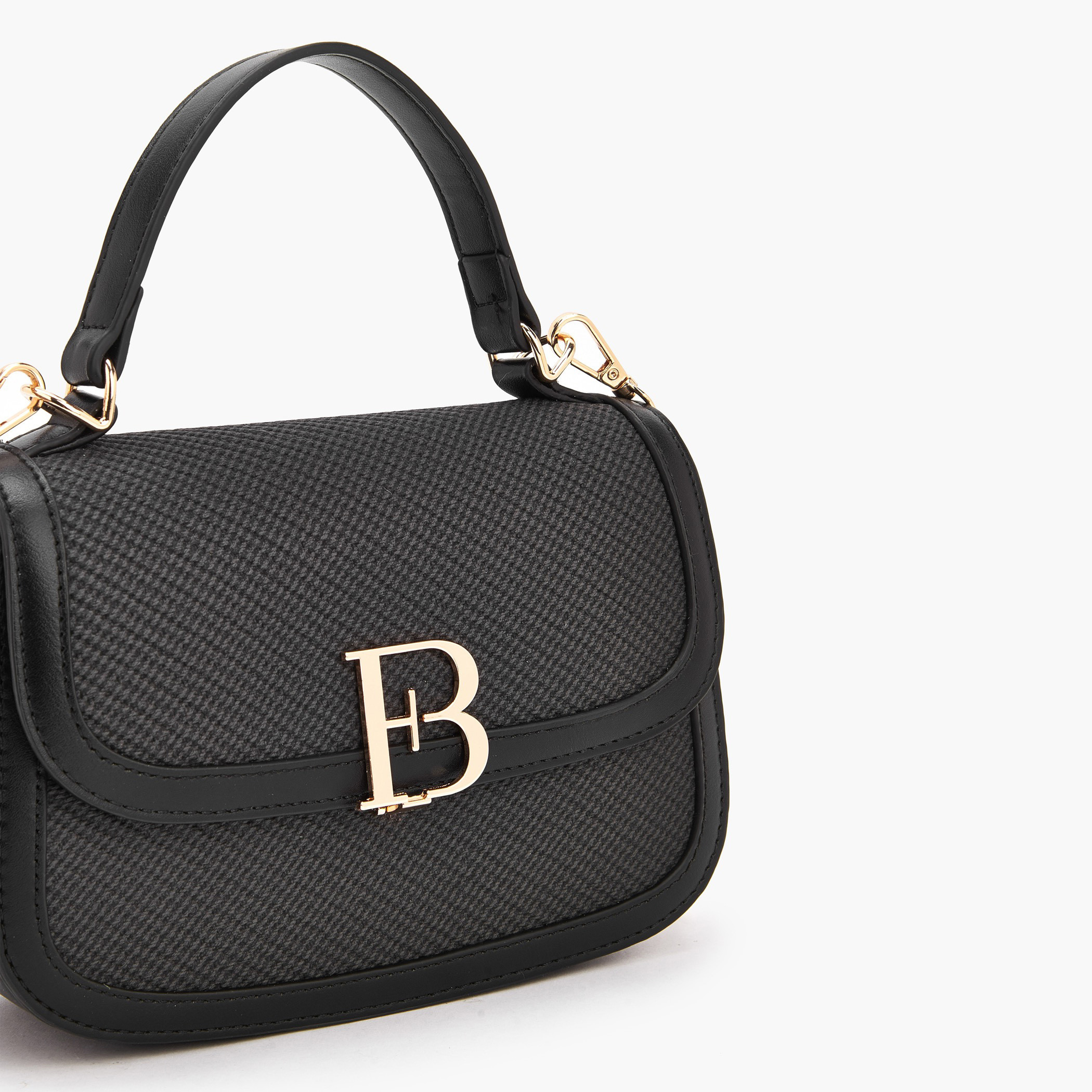 شنطة كروس بودي بتفاصيل شعار مع حزام سلسلة من فلورا بيلا-women-bagsandwallets-handbags-image-6