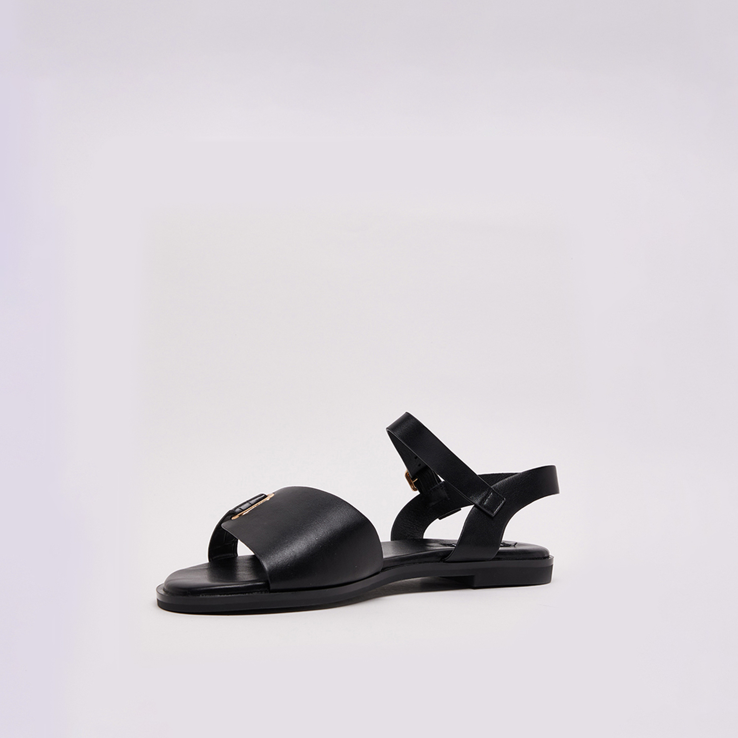 ناين ويست - صندل مسطح بحزام إبزيم للنساء | D-ELLA2-women-shoes-sandals-flats-image-3