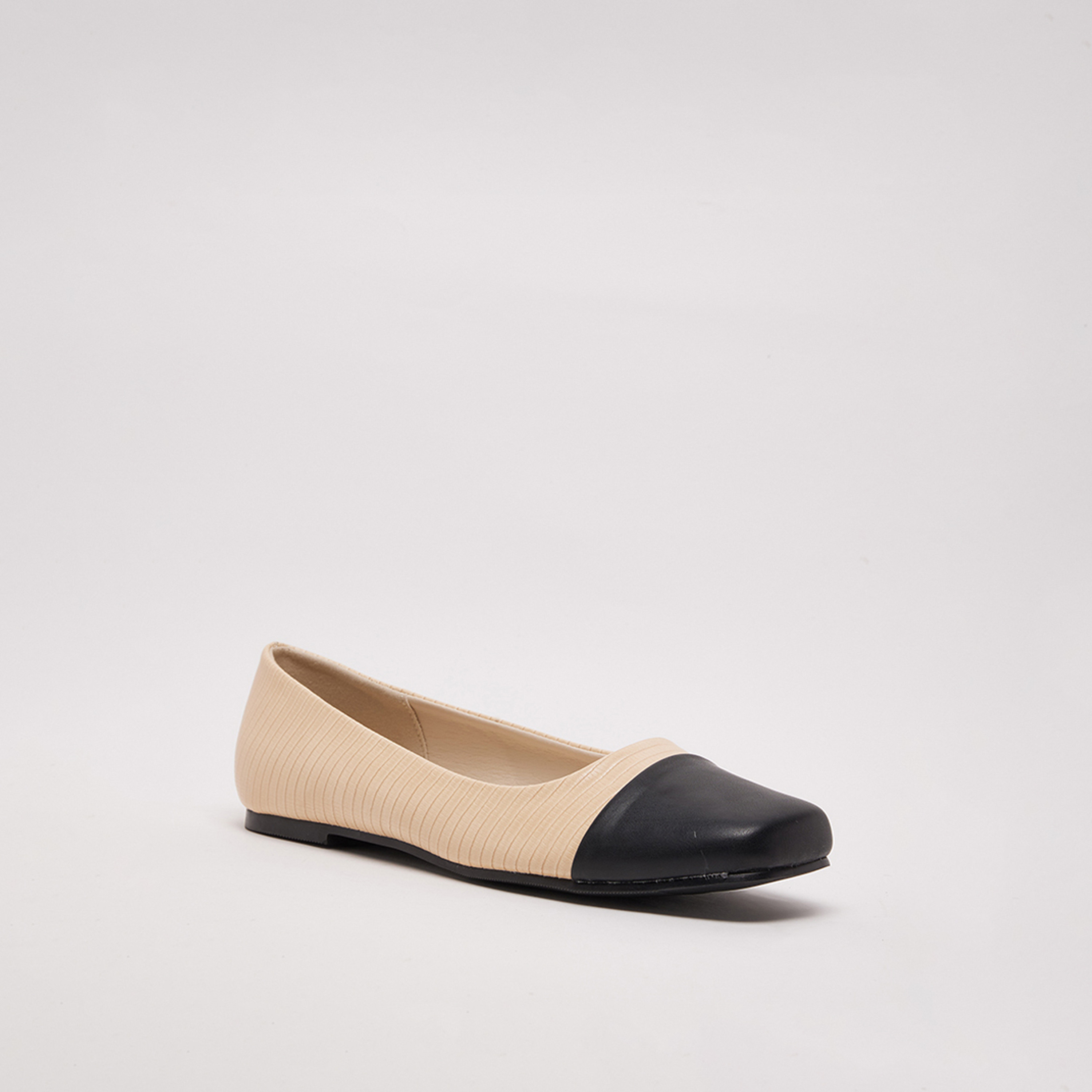 ناين ويست- حذاء باليرينا نسائي دي-راوند سهل الارتداء بمقدمة مستديرة | D-ROUND-women-shoes-flats-ballerinas-image-1