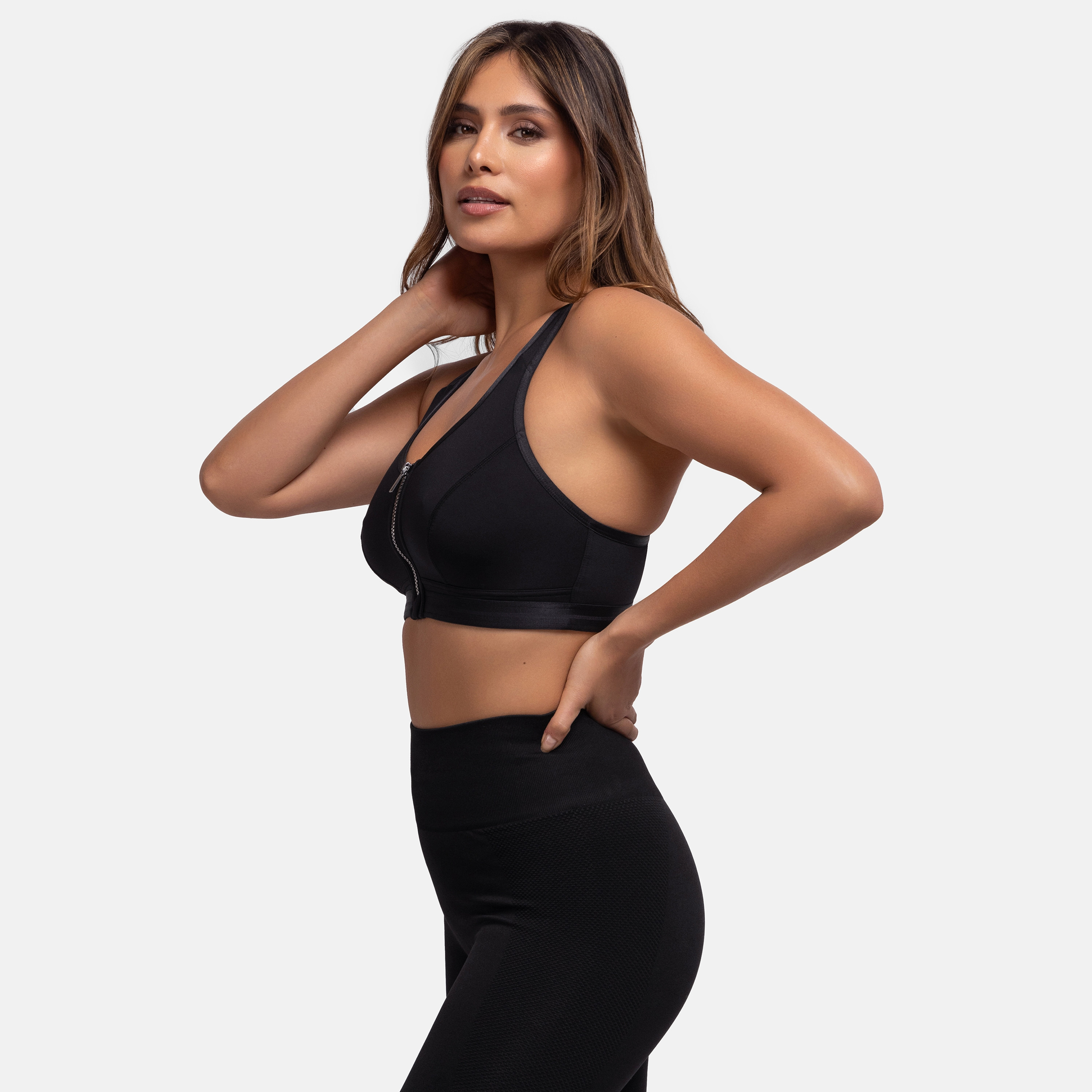 Dorina Black Plain Non Padded Wireless Sports Bra-women-clothing-sportswearandactivewear-sportsbras-image-4