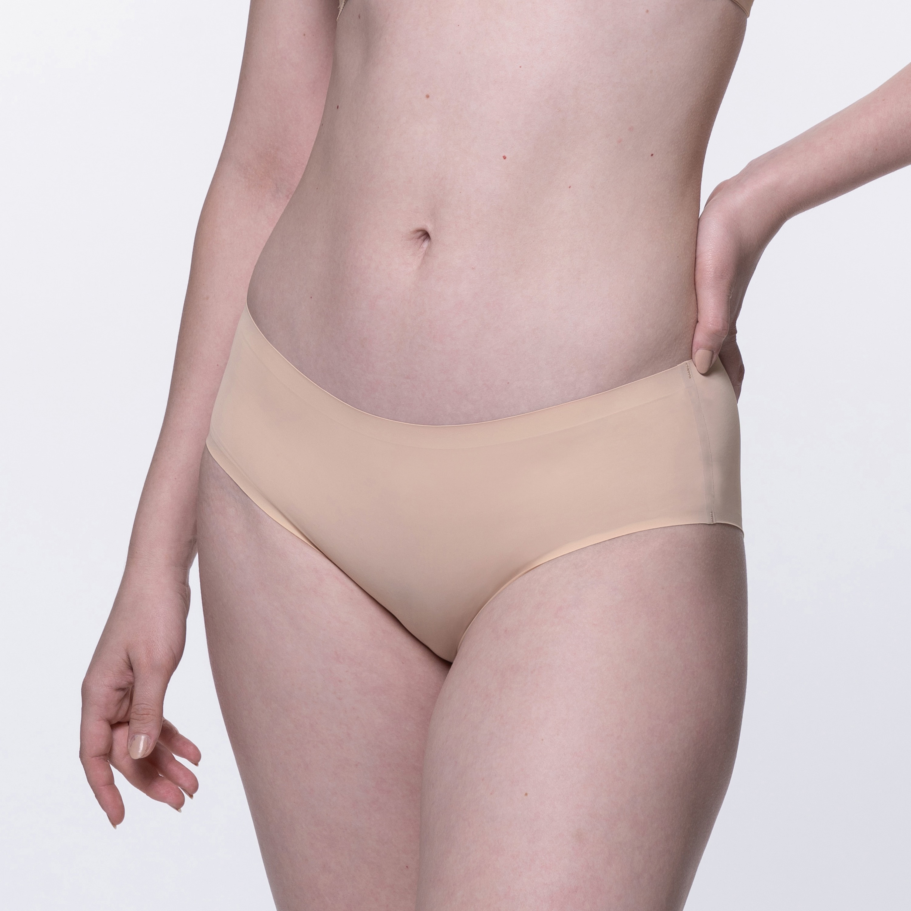 مجموعة من 3 سراويل داخلية بتصميم هيبستر كلاسيكي سادة بألوان متعددة من دورينا-women-clothing-lingerie-panties-image-5