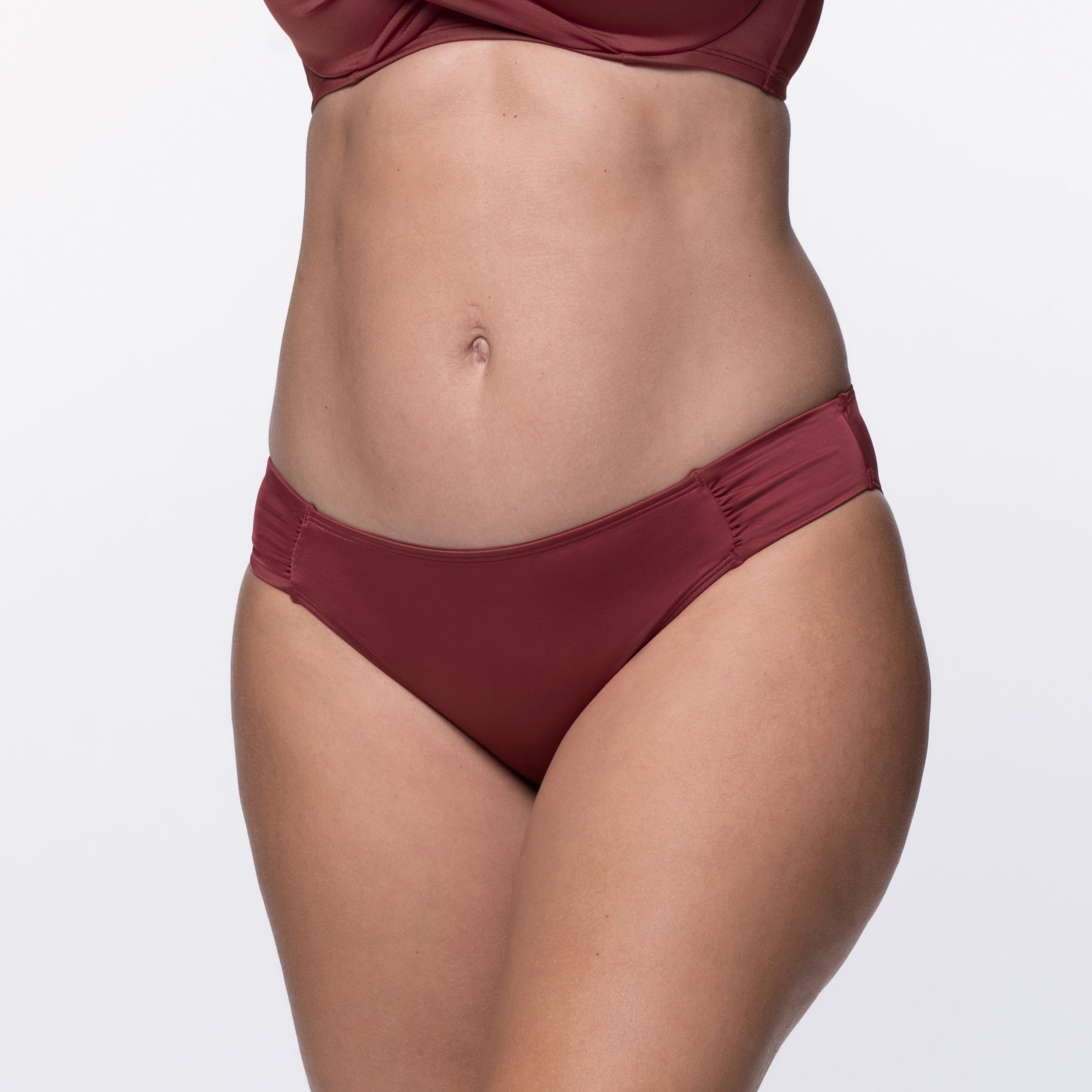 طقم بيكيني أسفل بلون أحمر سادة من دورينا-women-clothing-swimandbeach-bikinis-image-2