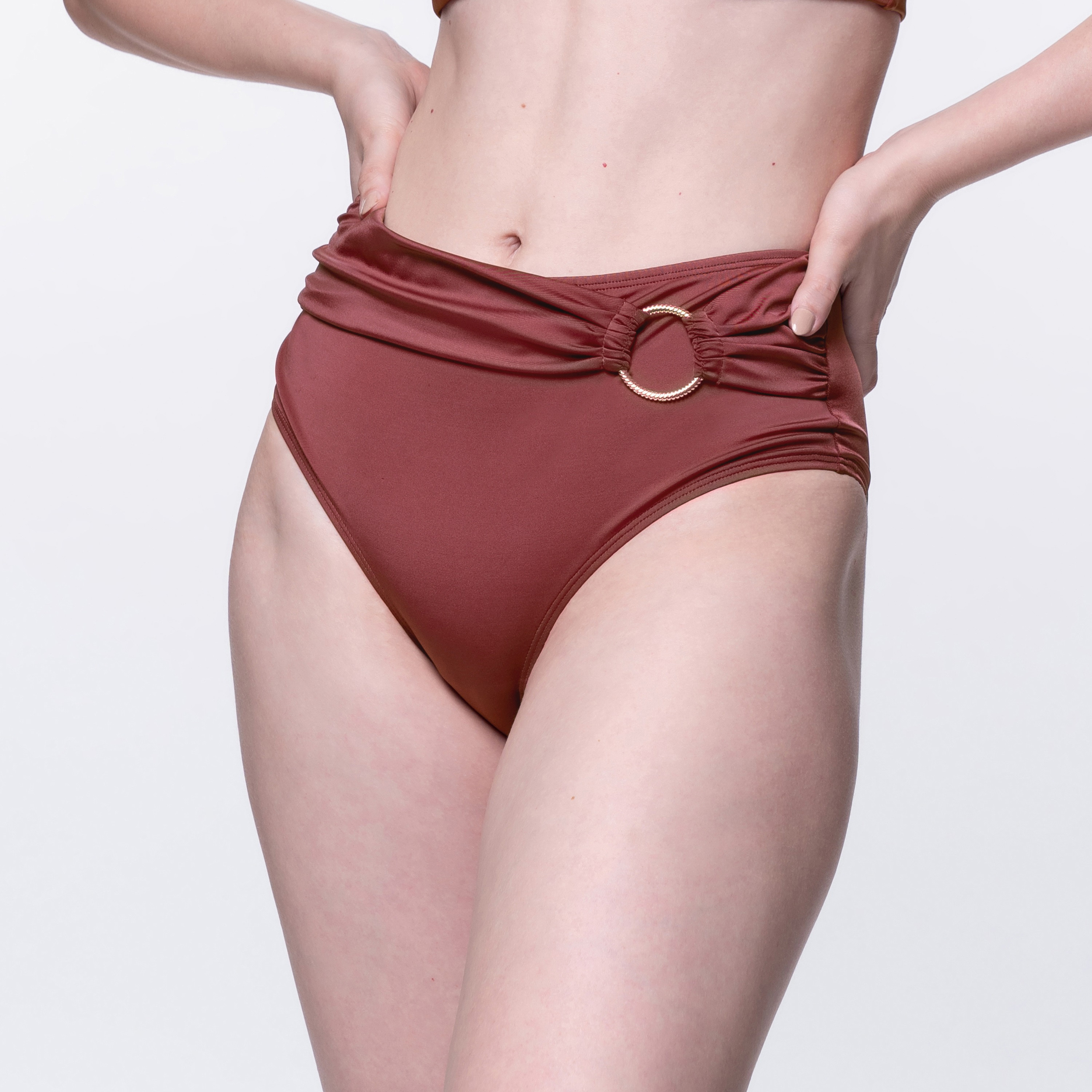 طقم بيكيني سفلية باللون الأحمر بخصر مرتفع مع تفاصيل حلقة معدنية مزخرفة من دورينا-women-clothing-swimandbeach-bikinis-image-1