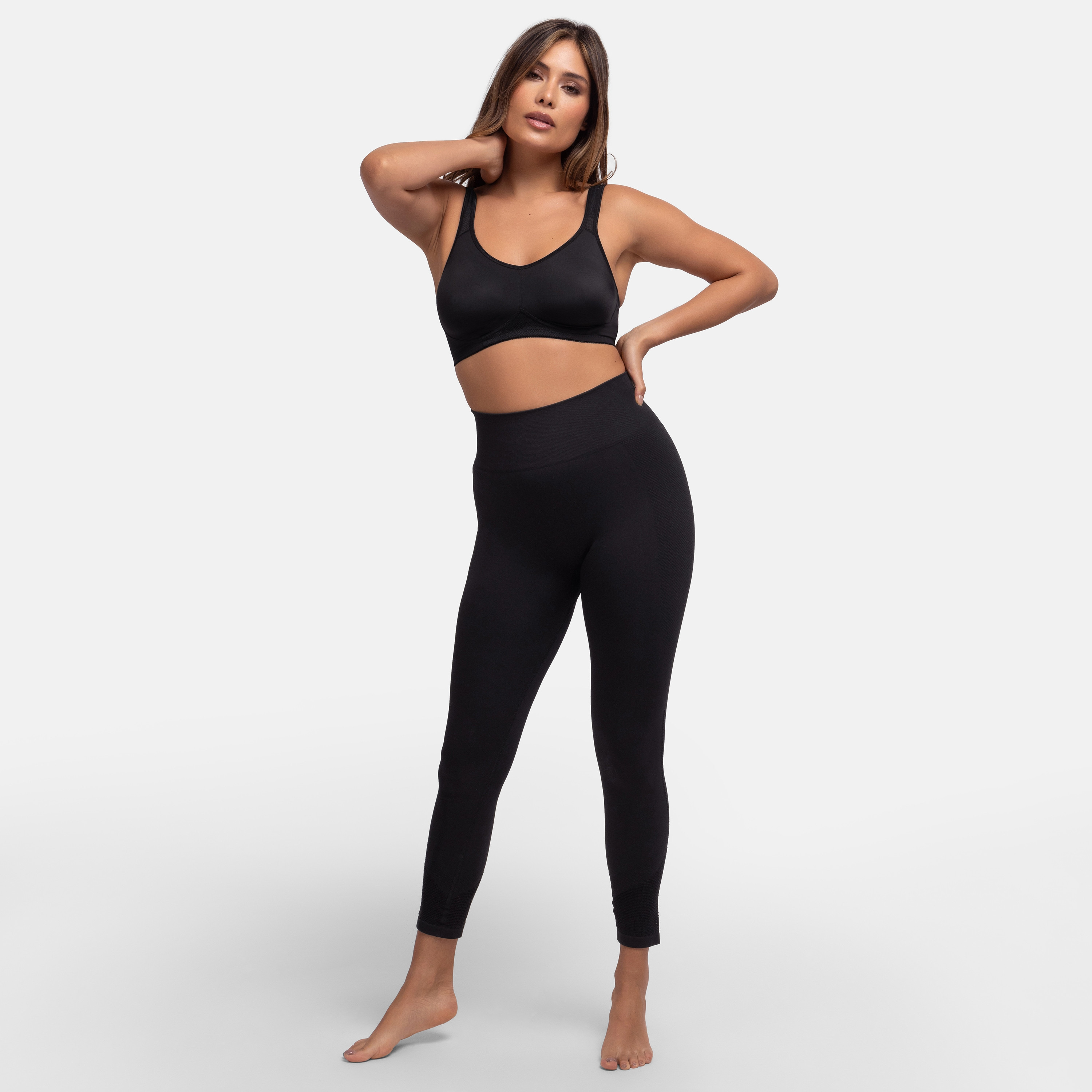 Dorina Black Plain Non Padded Wireless Sports Bra-sports-women-clothing-sportsbras-image-3