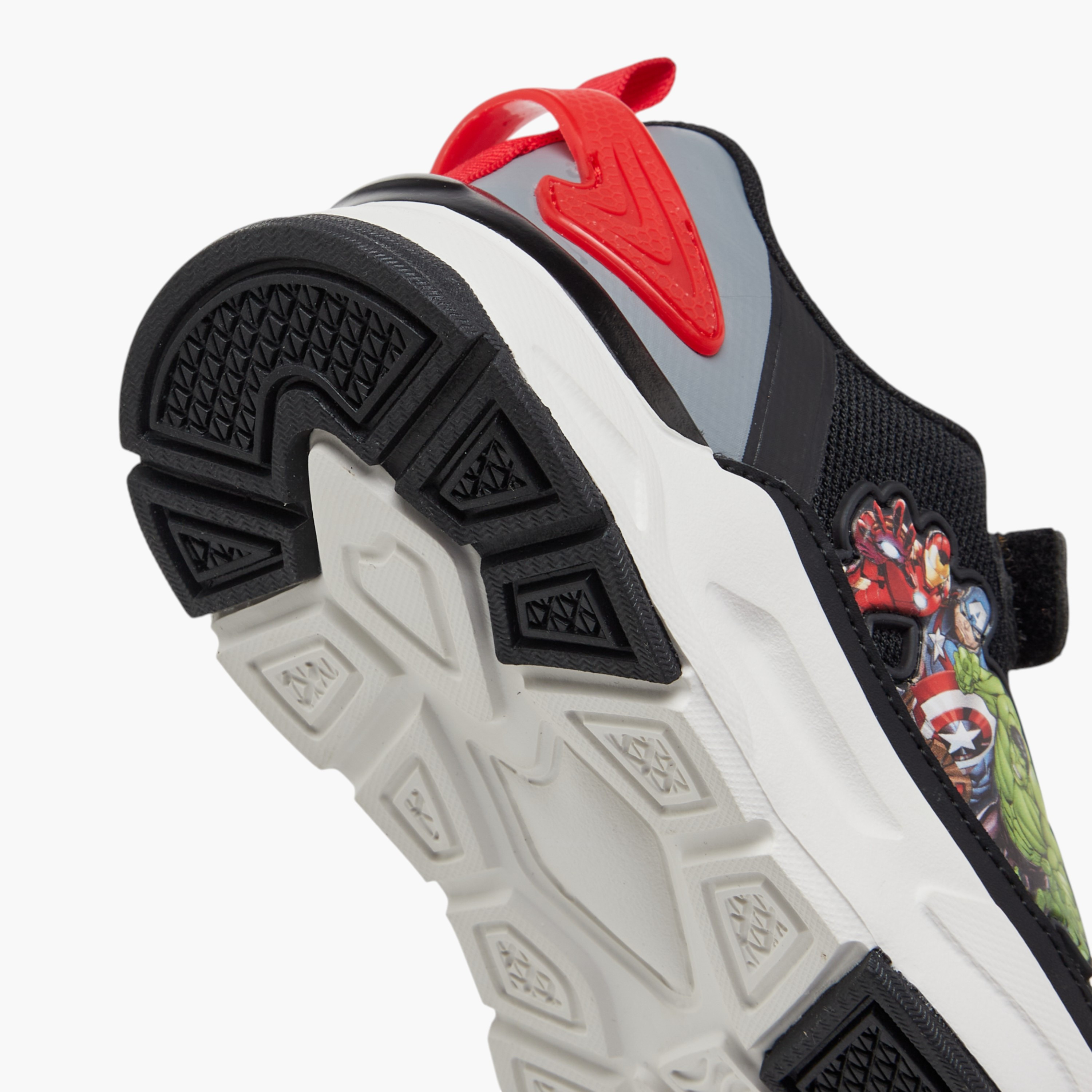 حذاء سنيكرز بشريط إغلاق لاصق وزخارف أفينجرز-boys-shoes-sneakers-image-5