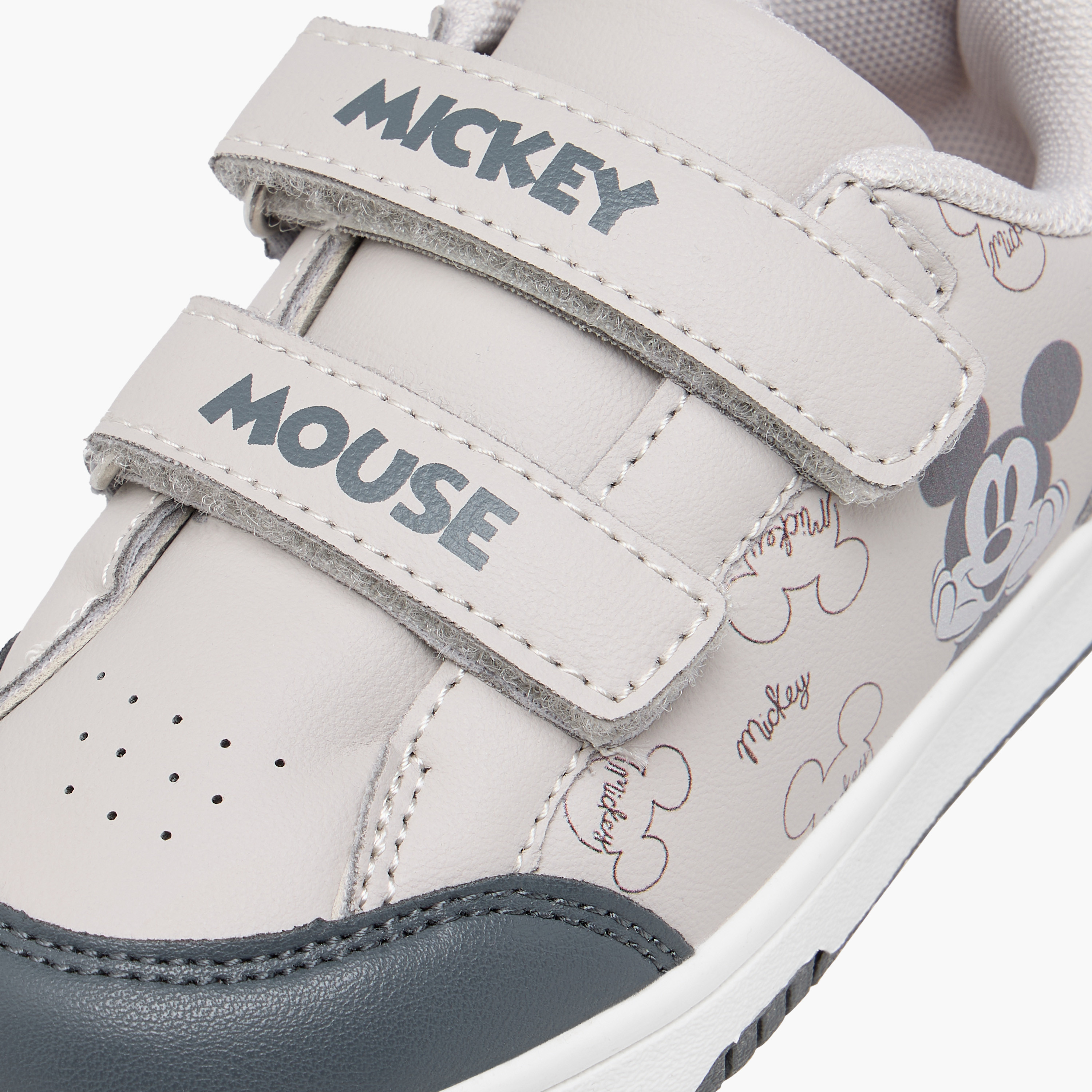 حذاء سنيكرز بطبعات ميكي ماوس وشريط إغلاق من ديزني-boys-shoes-sneakers-image-4