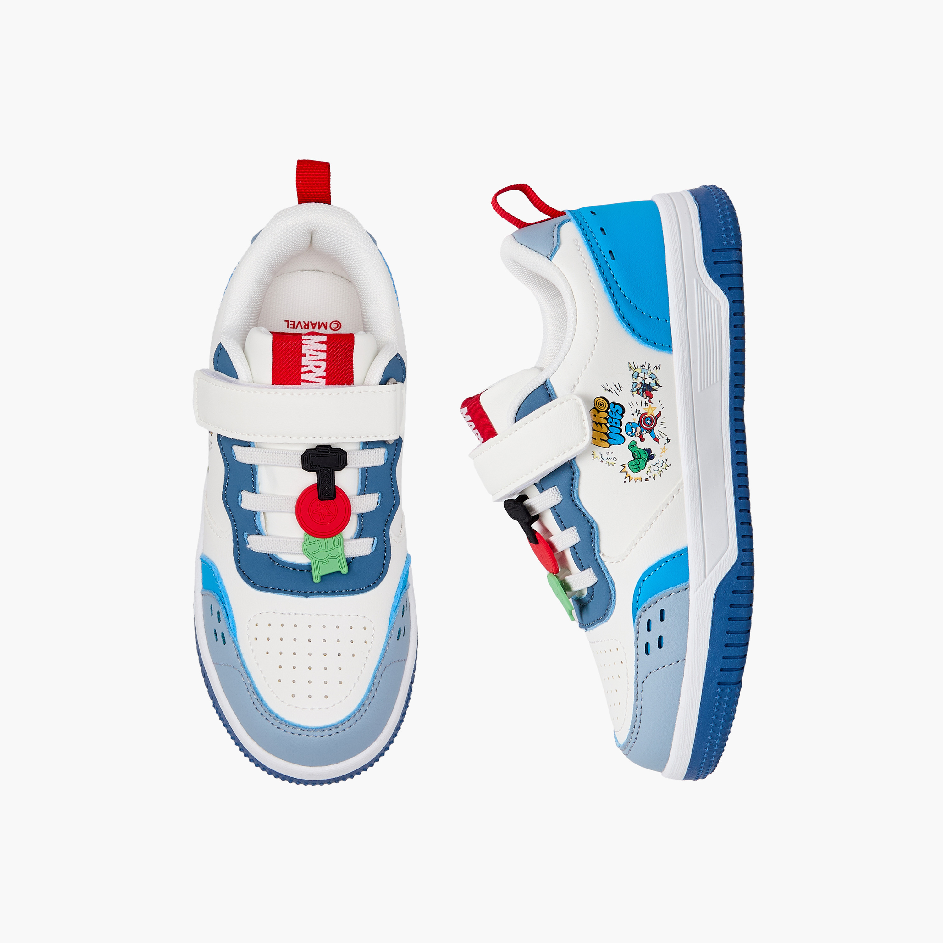 حذاء سنيكرز بشريط إغلاق لاصق وطبعات للأولاد من مارفل-boys-shoes-sneakers-image-1
