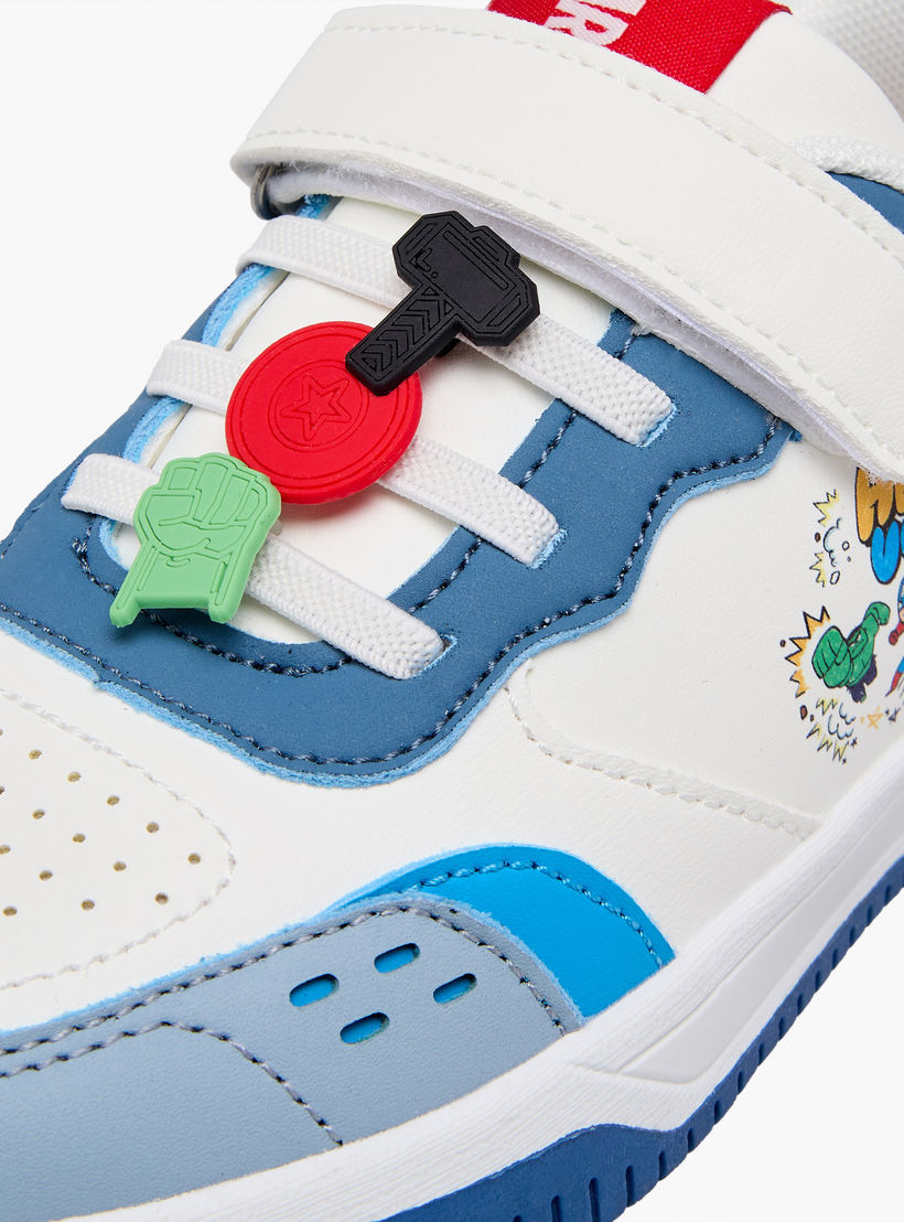 حذاء سنيكرز بشريط إغلاق لاصق وطبعات للأولاد من مارفل-boys-shoes-sneakers-image-7