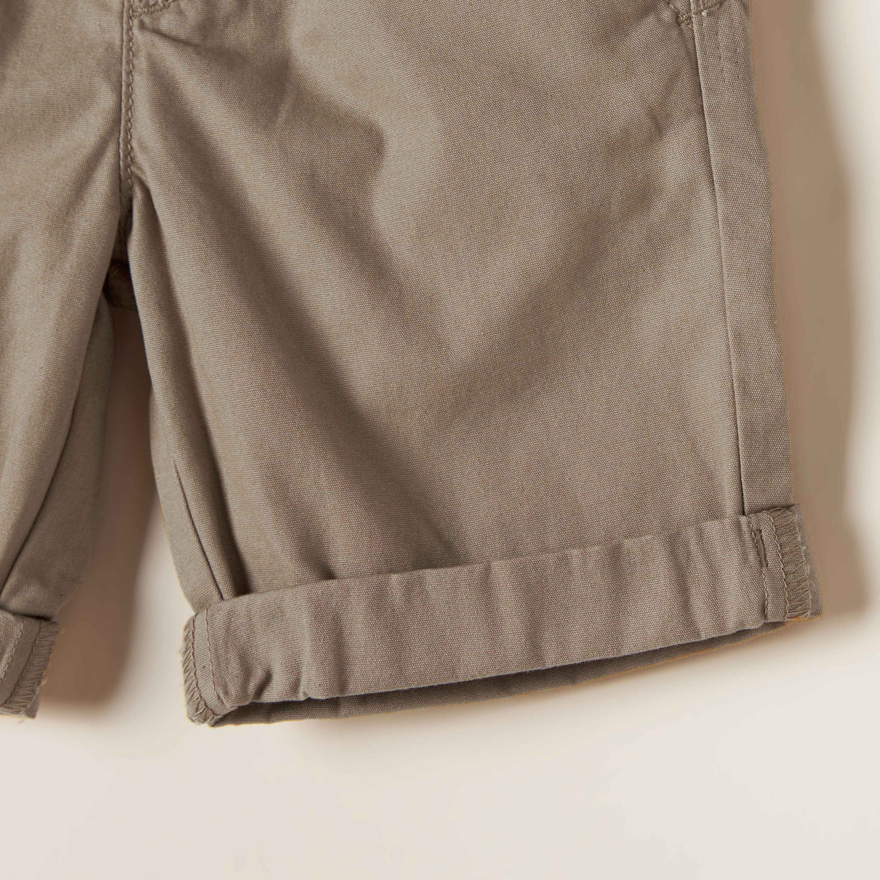 شورت سادة برباط إغلاق وجيوب-baby-boys-clothing-bottoms-shorts-image-3