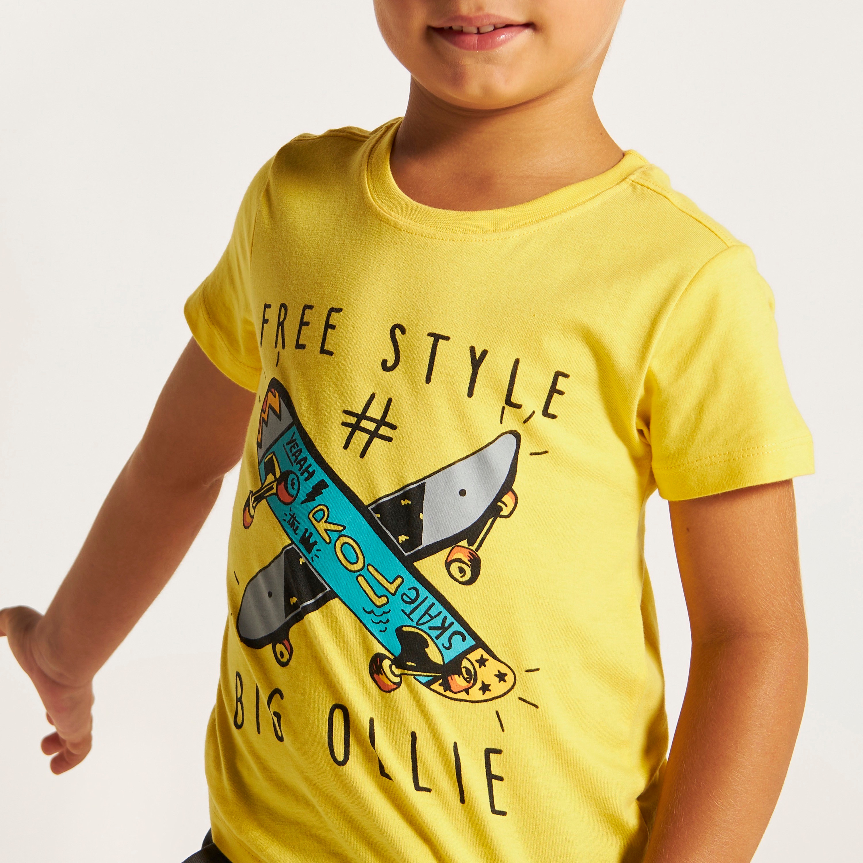 Juniors Printed Round Neck T-shirt with Short Sleeves-boys-clothing-tshirtsandpolos-image-3