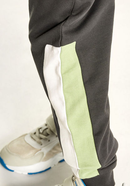Juniors Jog Pants with Drawstring Closure and Pockets-Joggers-image-2