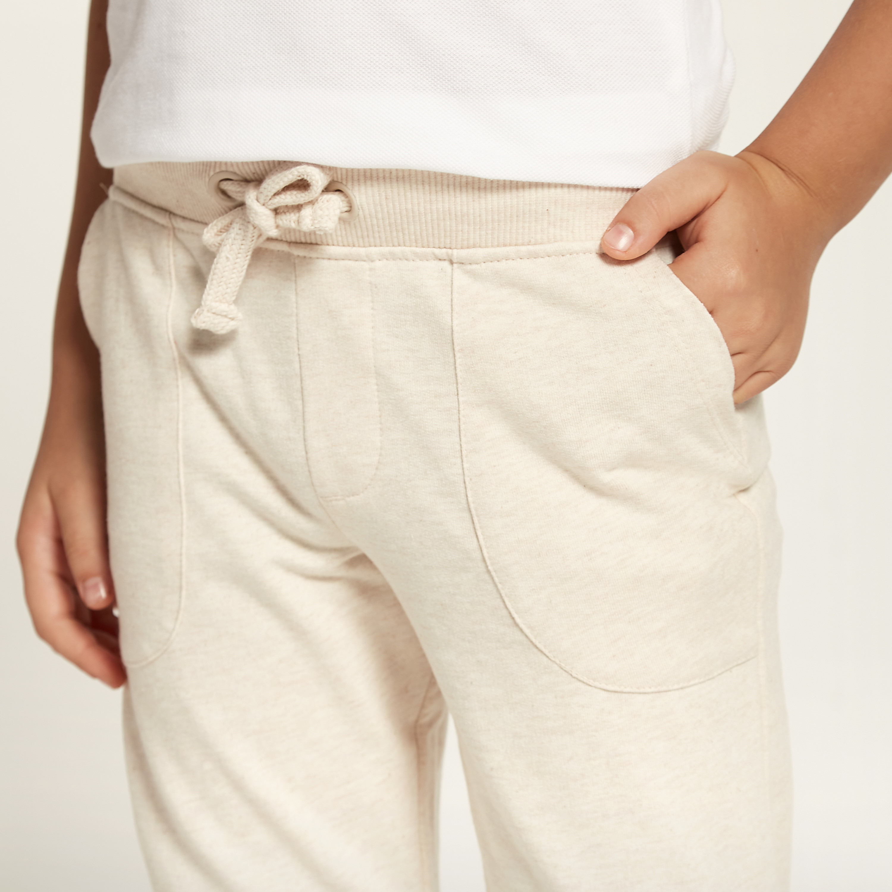 Juniors Solid Jog Pants with Drawstring Closure and Pockets-boys-clothing-bottoms-joggersandtrackpants-image-3