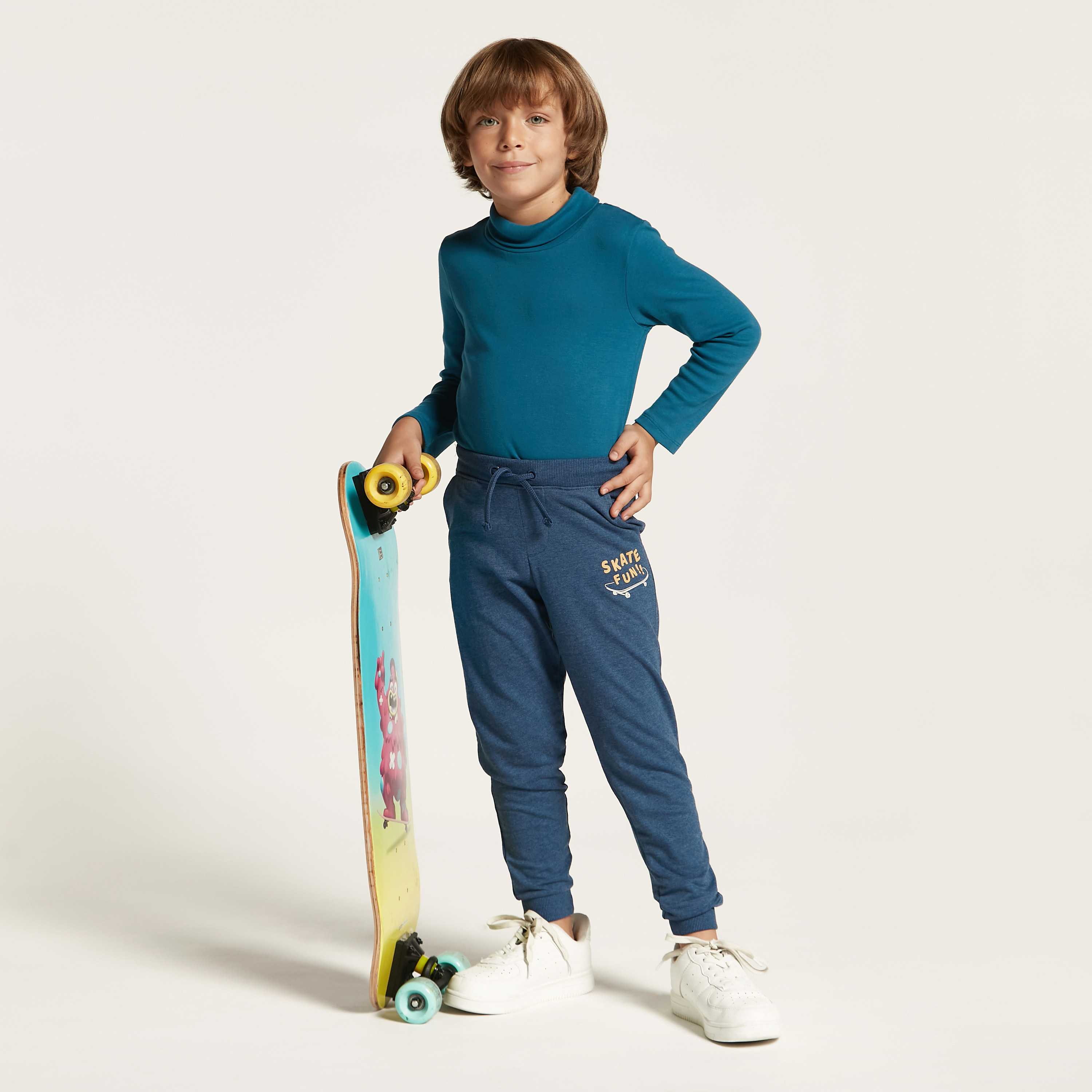 Juniors Printed Joggers with Pockets and Drawstring Closure-boys-clothing-bottoms-joggersandtrackpants-image-2