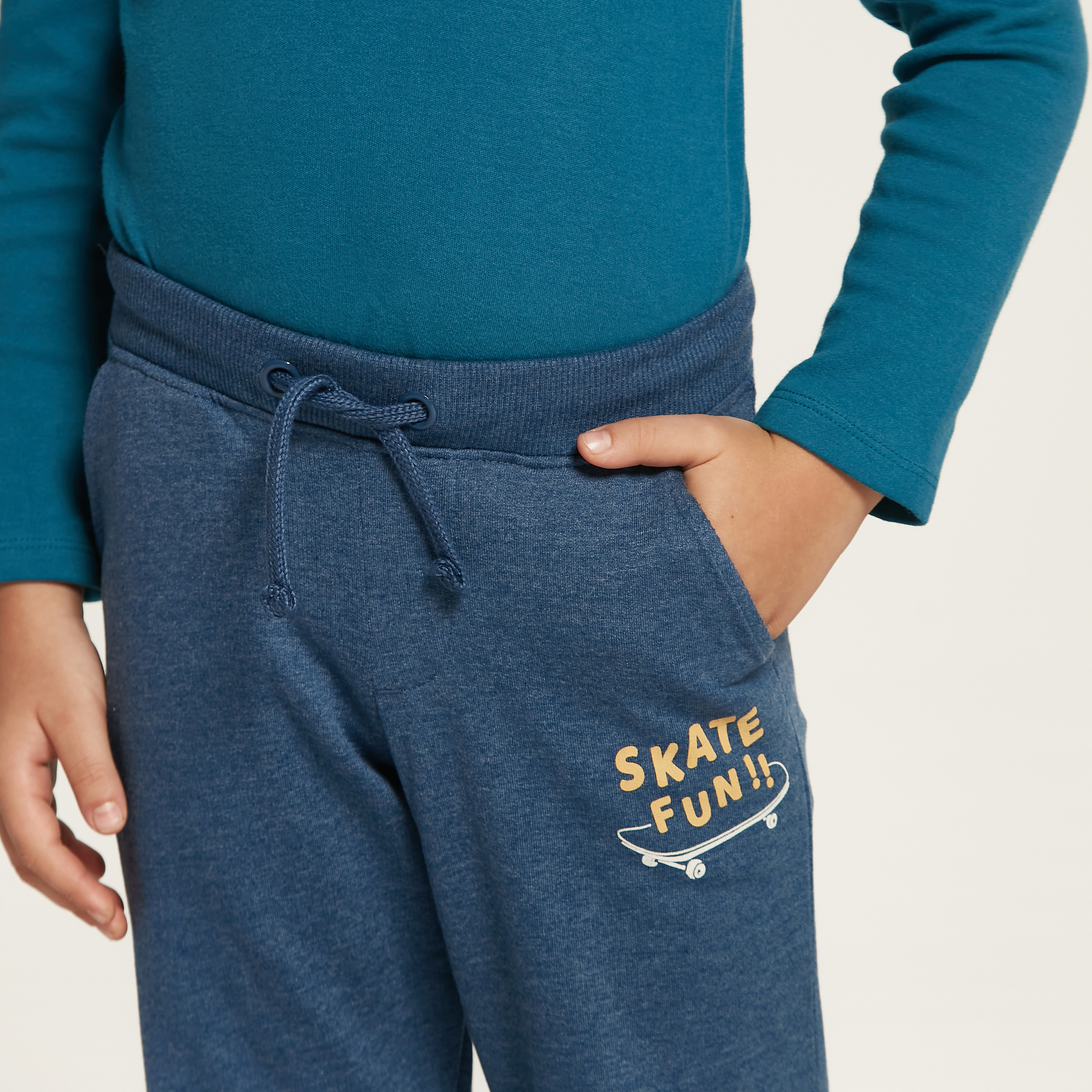 Juniors Printed Joggers with Pockets and Drawstring Closure-boys-clothing-bottoms-joggersandtrackpants-image-3