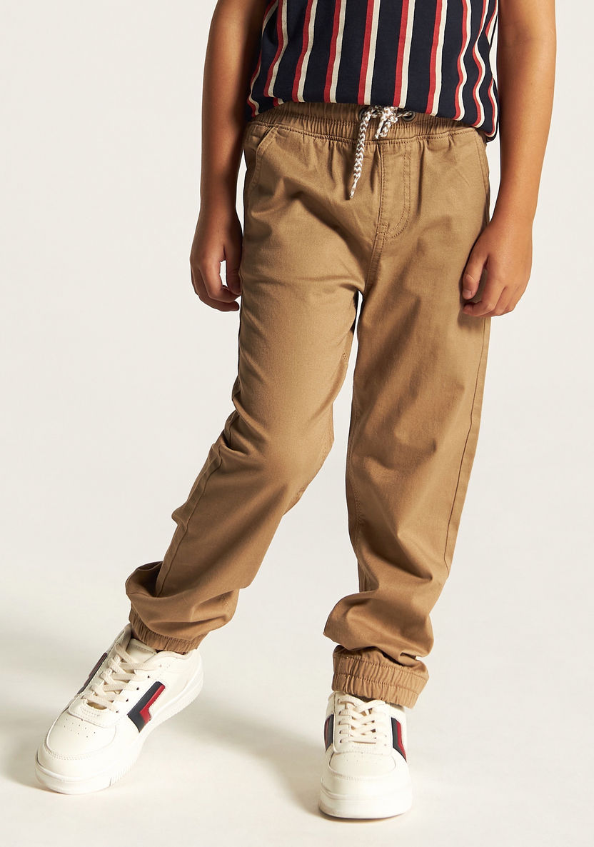 Juniors Solid Mid-Rise Jog Pants with Pockets and Drawstring Closure-Pants-image-0