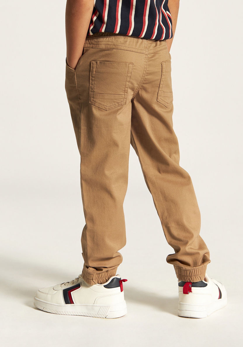 Juniors Solid Mid-Rise Jog Pants with Pockets and Drawstring Closure-Pants-image-3