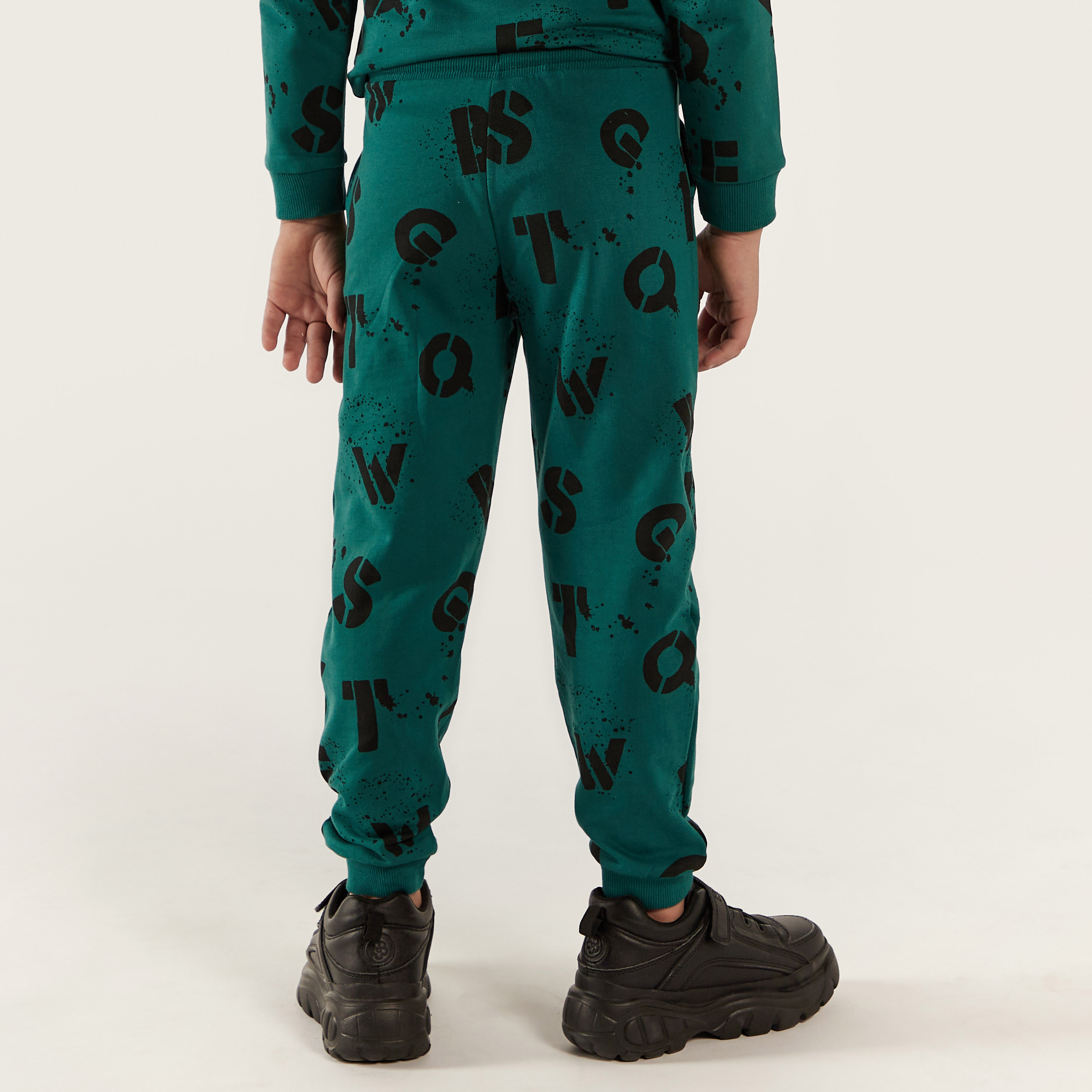 Juniors Alphabet Print Joggers with Pockets and Elasticated Waistband-boys-clothing-bottoms-joggersandtrackpants-image-4