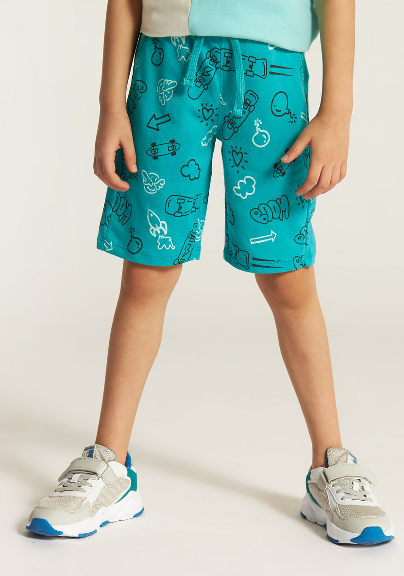 Juniors Printed Shorts with Drawstring Closure and Pockets-Shorts-image-1