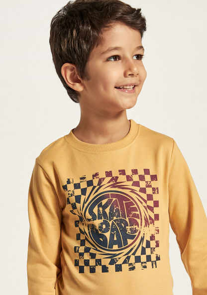 Juniors Printed Sweatshirt with Crew Neck and Long Sleeves-Sweatshirts-image-2