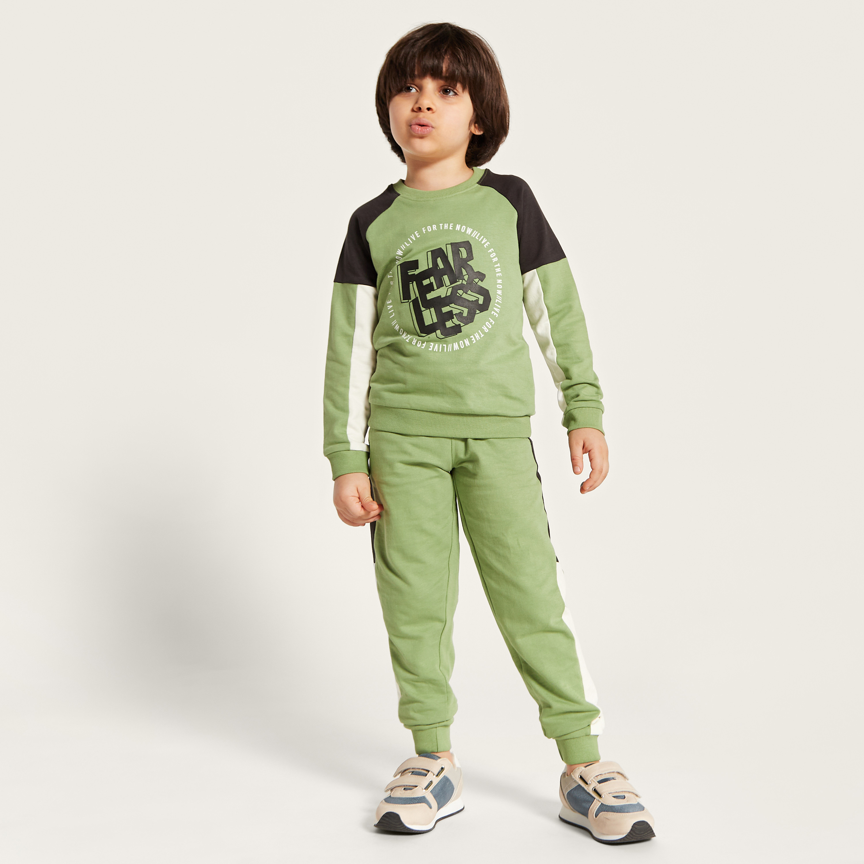 Juniors Printed Long Sleeves Sweatshirt and Joggers Set-boys-clothing-setsandcoords-image-2