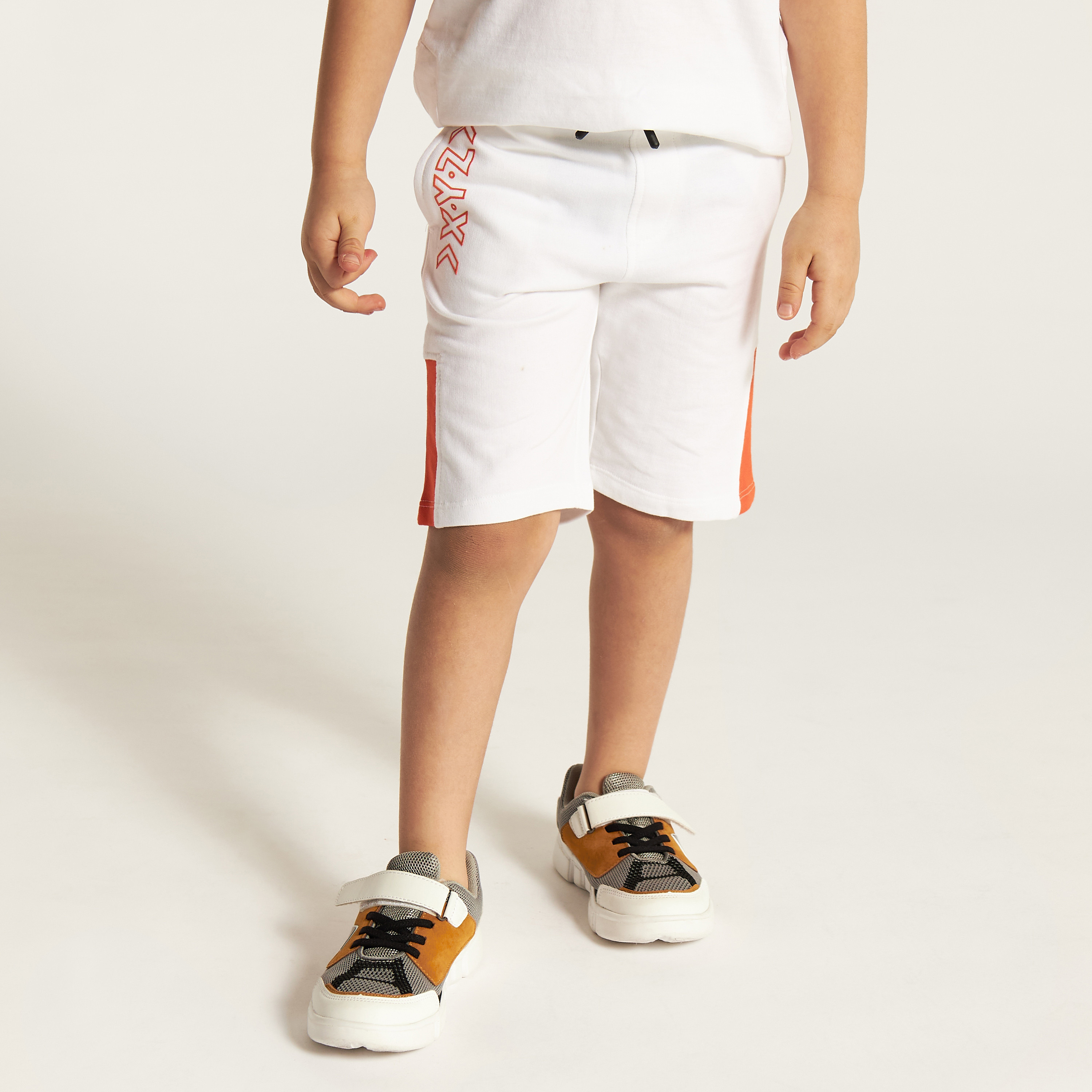 XYZ Embroidered Shorts with Drawstring Closure-baby-boys-clothing-sportswear-bottoms-image-2
