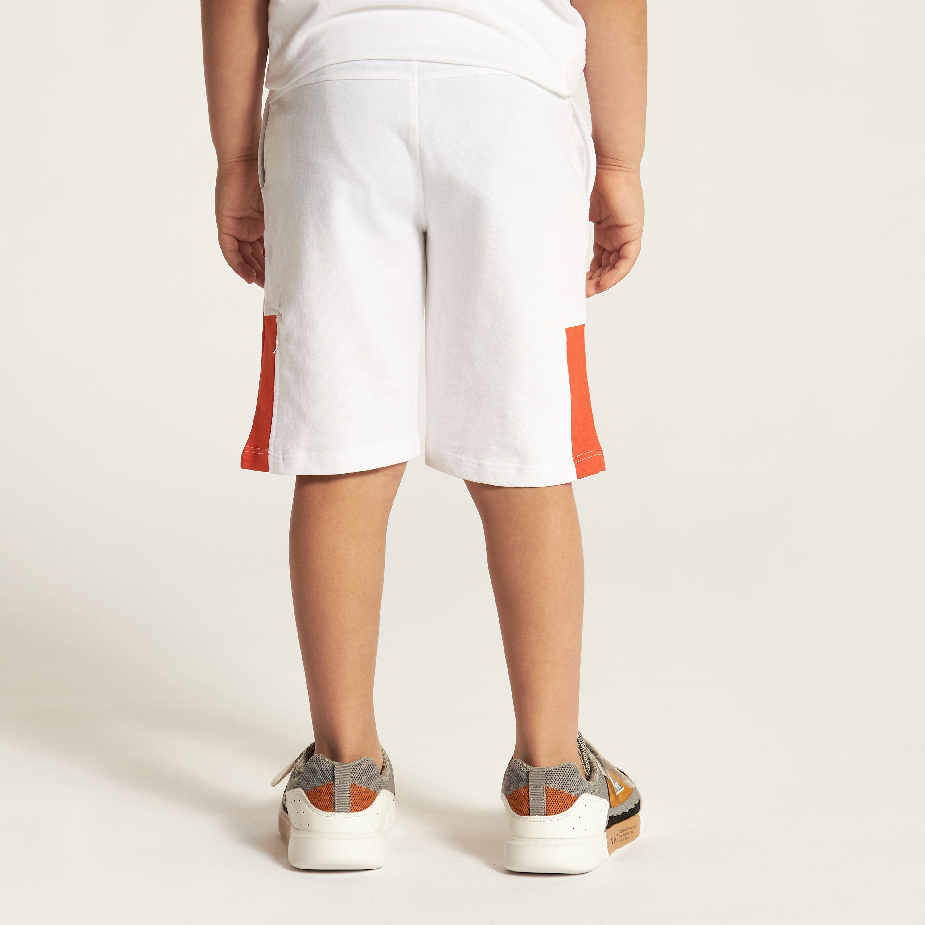 XYZ Embroidered Shorts with Drawstring Closure-baby-boys-clothing-sportswear-bottoms-image-4