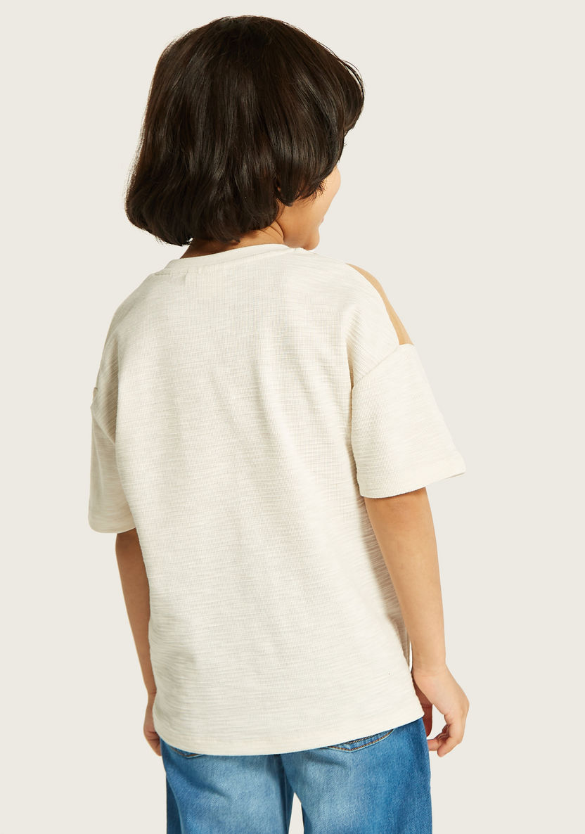 Eligo Colourblock T-shirt with Round Neck and Short Sleeves-T Shirts-image-3