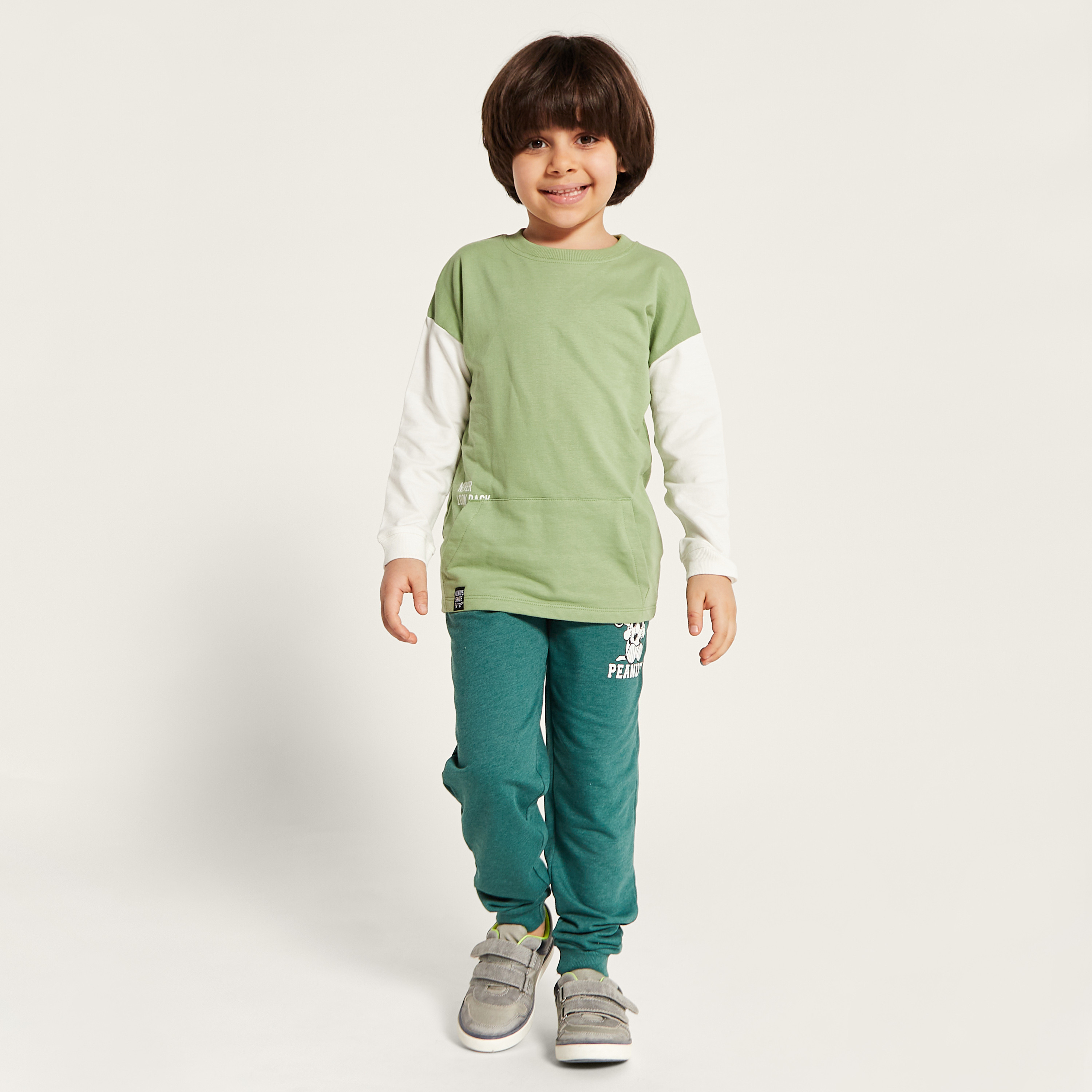 Peanuts Print Joggers with Drawstring Closure and Pockets-boys-clothing-bottoms-joggersandtrackpants-image-2