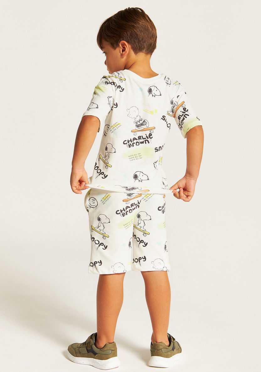 Snoopy Print Crew Neck T-shirt and Shorts Set-Clothes Sets-image-4