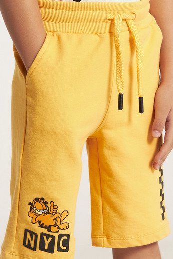 Garfield Print Shorts with Drawstring Closure and Pockets