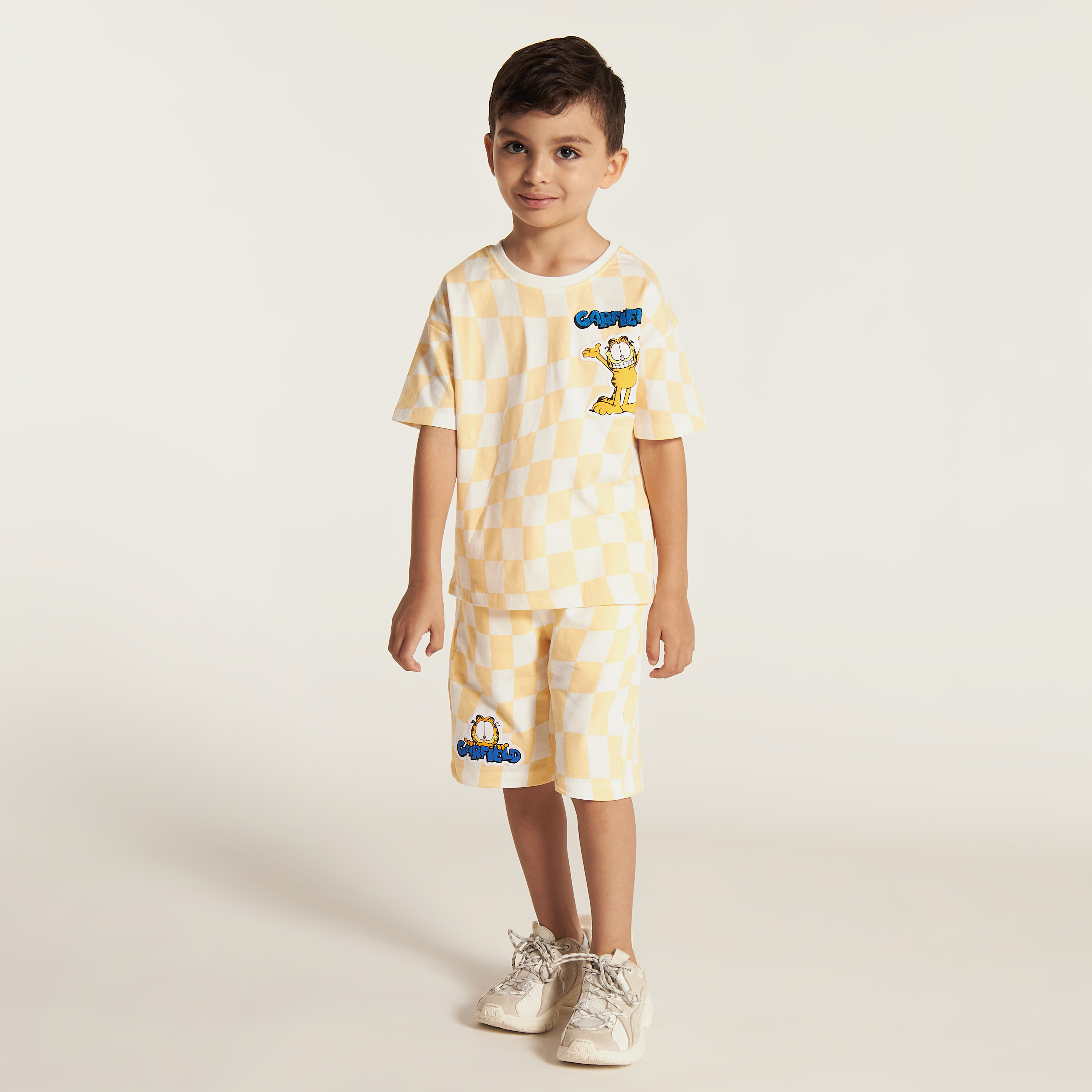Garfield Print Round Neck T-shirt and Shorts Set-boys-clothing-setsandcoords-image-1