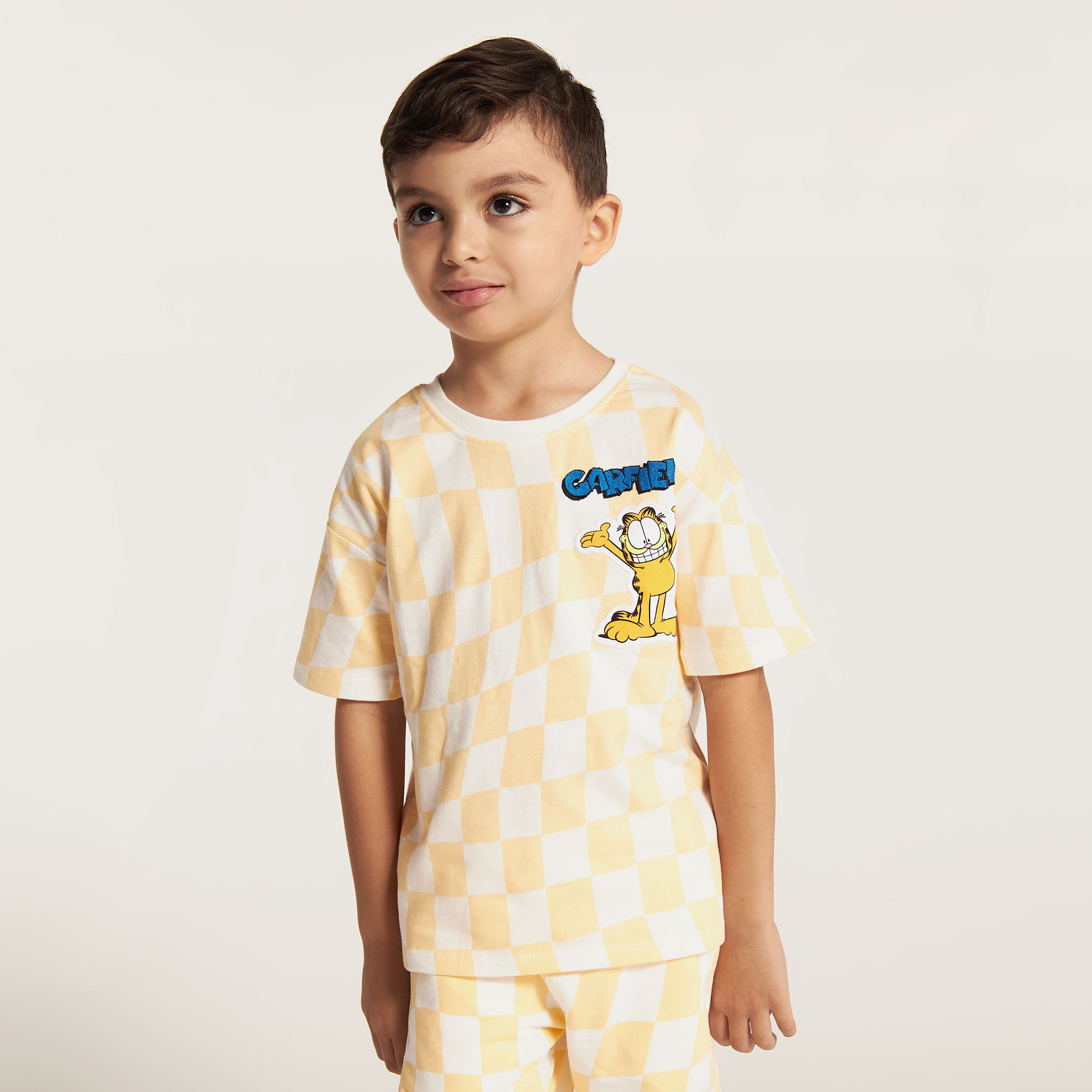 Garfield Print Round Neck T-shirt and Shorts Set-boys-clothing-setsandcoords-image-2