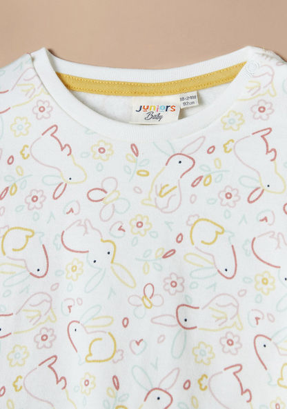 Juniors Printed Sweatshirt with Ruffles and Long Sleeves