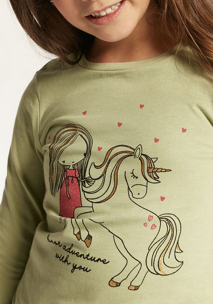 Juniors Unicorn Print T-shirt with Round Neck and Long Sleeves