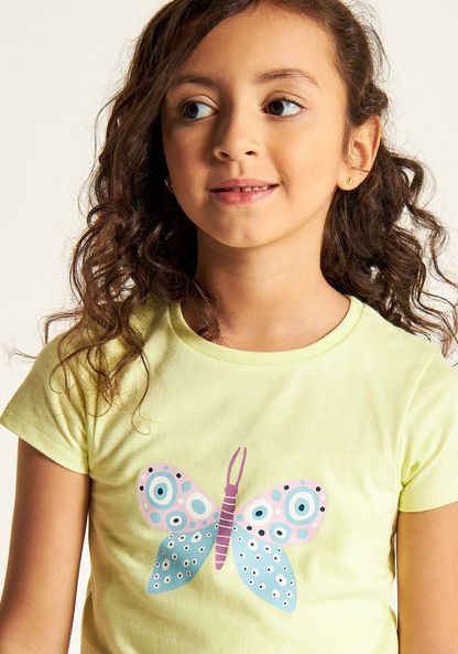 Juniors Butterfly Print T-shirt with Round Neck and Short Sleeves