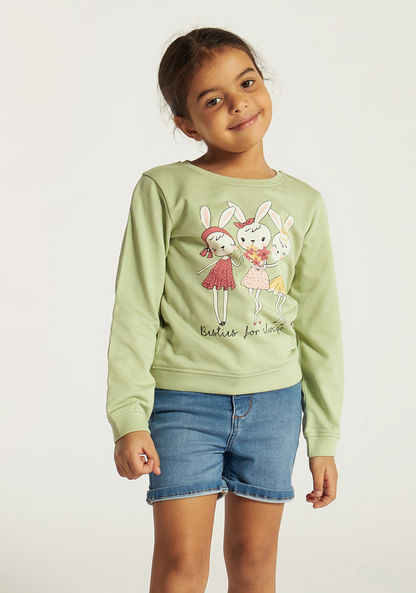 Juniors Graphic Print Sweatshirt with Round Neck and Long Sleeves