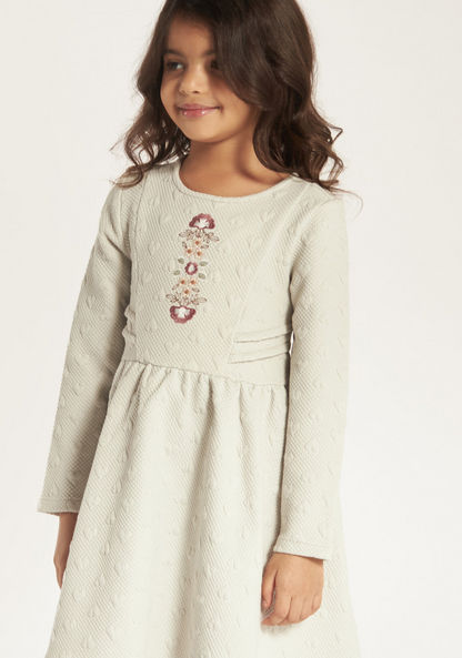 Eligo Embroidered Dress with Long Sleeves and Zip Closure