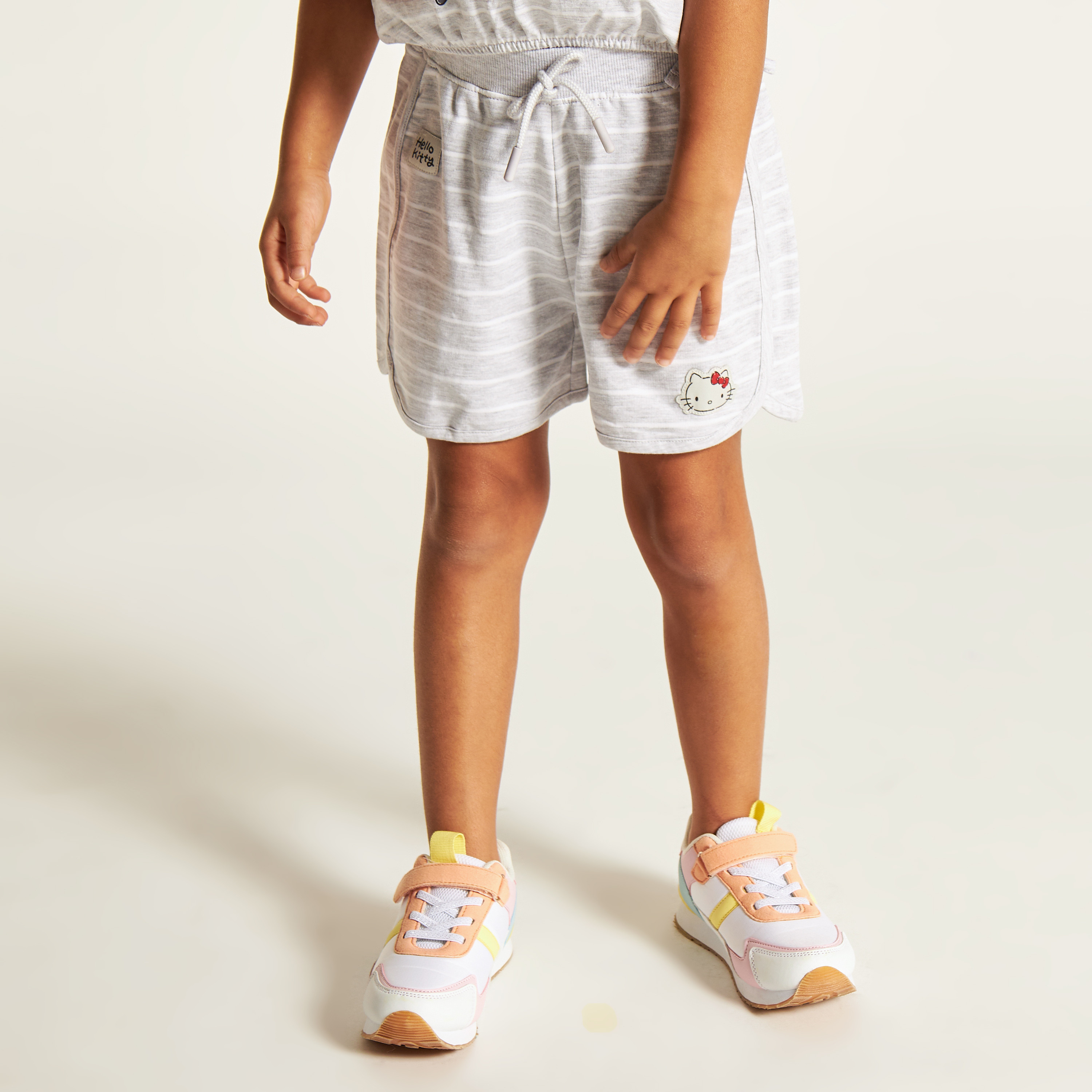 Sanrio Hello Kitty Applique Crew Neck T-shirt and Shorts Set-baby-girls-clothing-setsandcoords-image-4