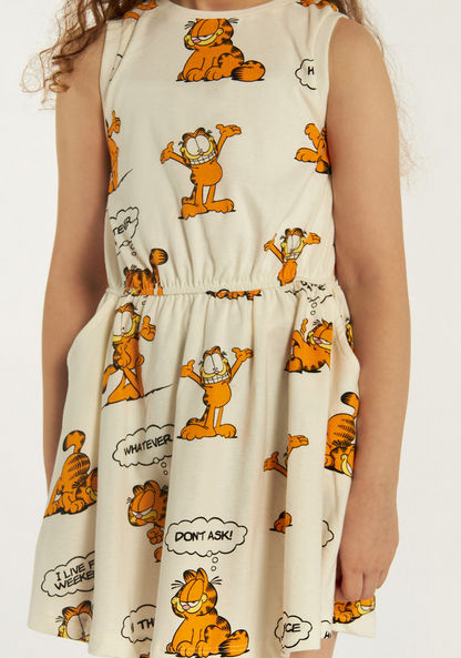 Garfield Print Sleeveless Dress with Crew Neck