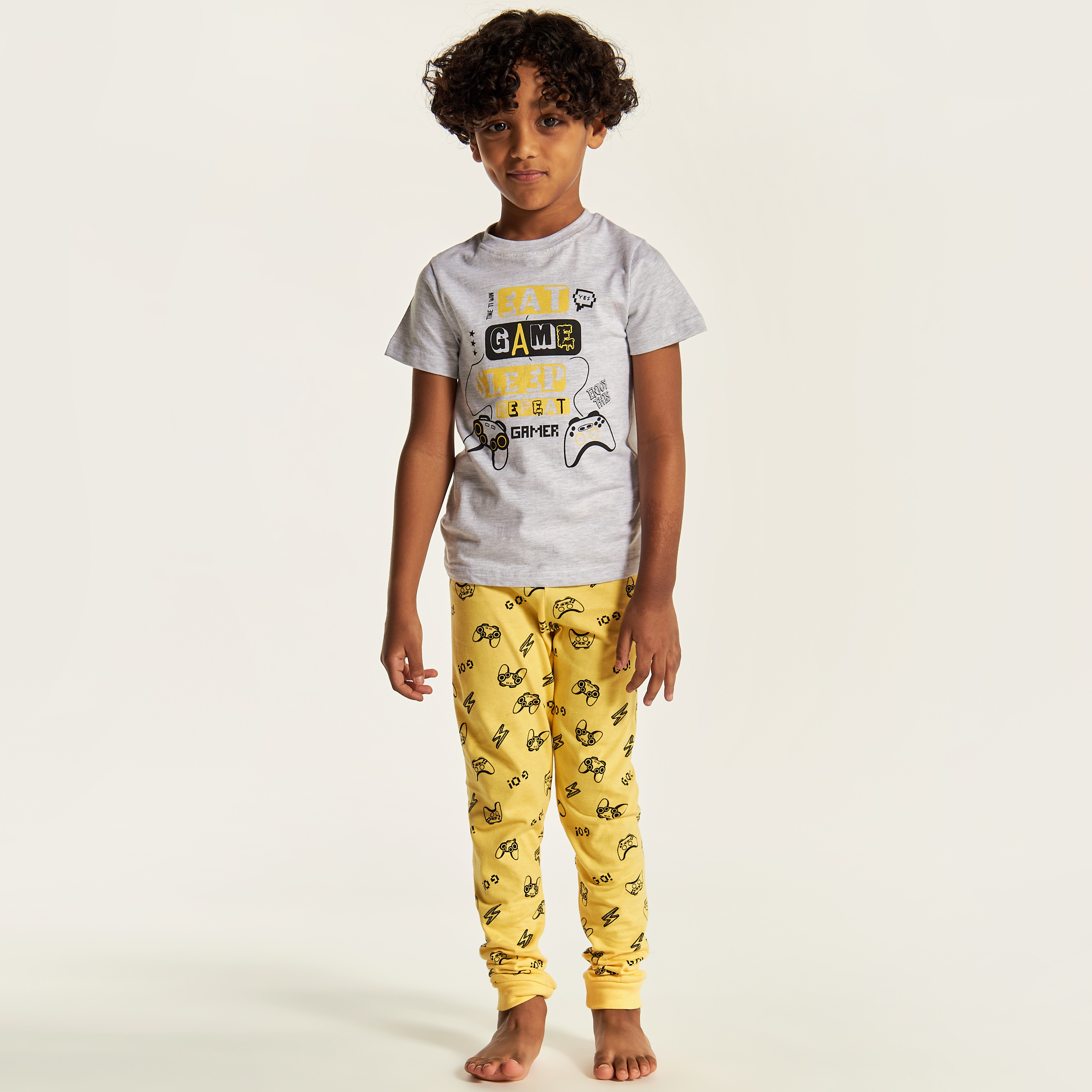Juniors Gamer Print Crew Neck T-shirt and Pyjama Set-boys-clothing-nightwear-image-2