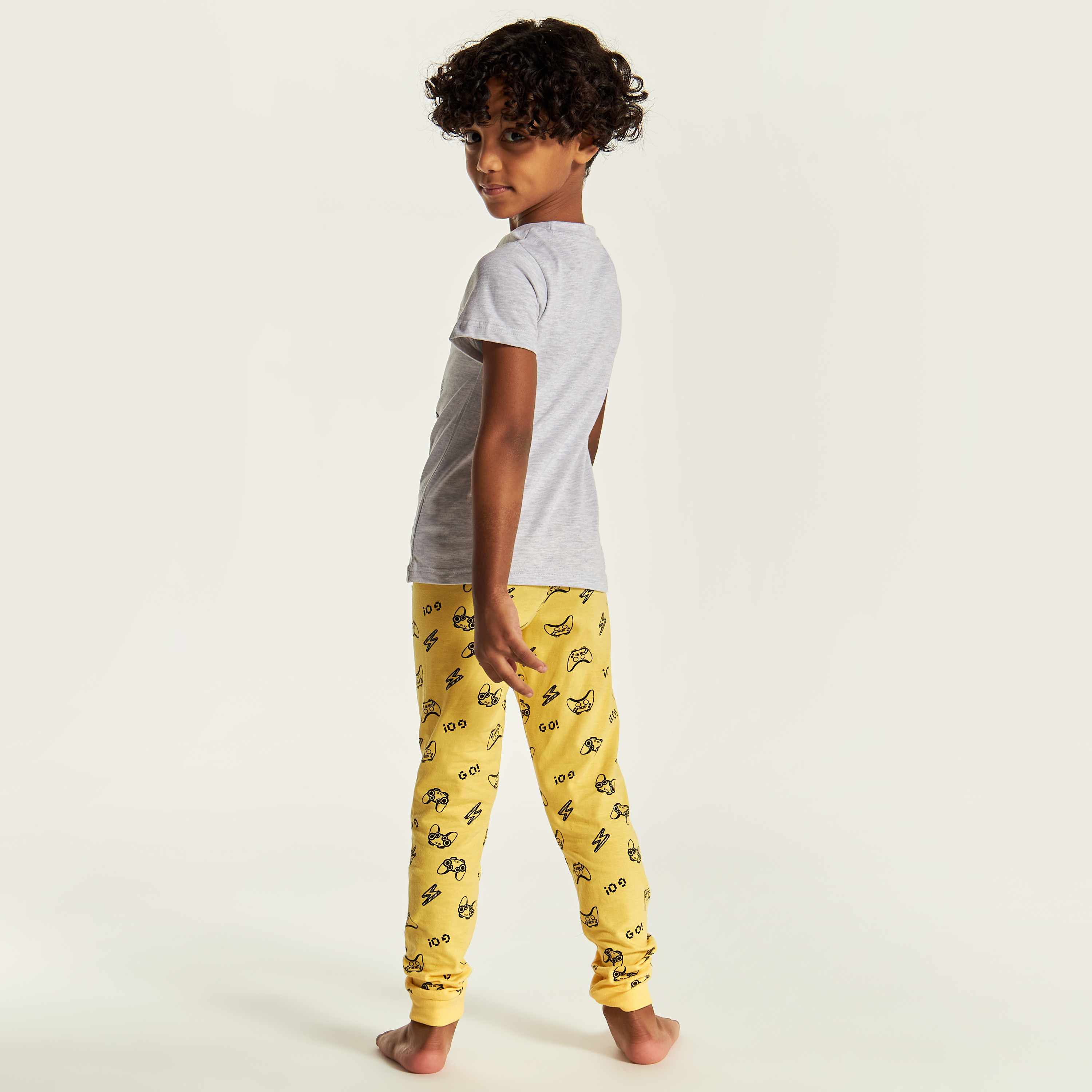 Juniors Gamer Print Crew Neck T-shirt and Pyjama Set-boys-clothing-nightwear-image-5