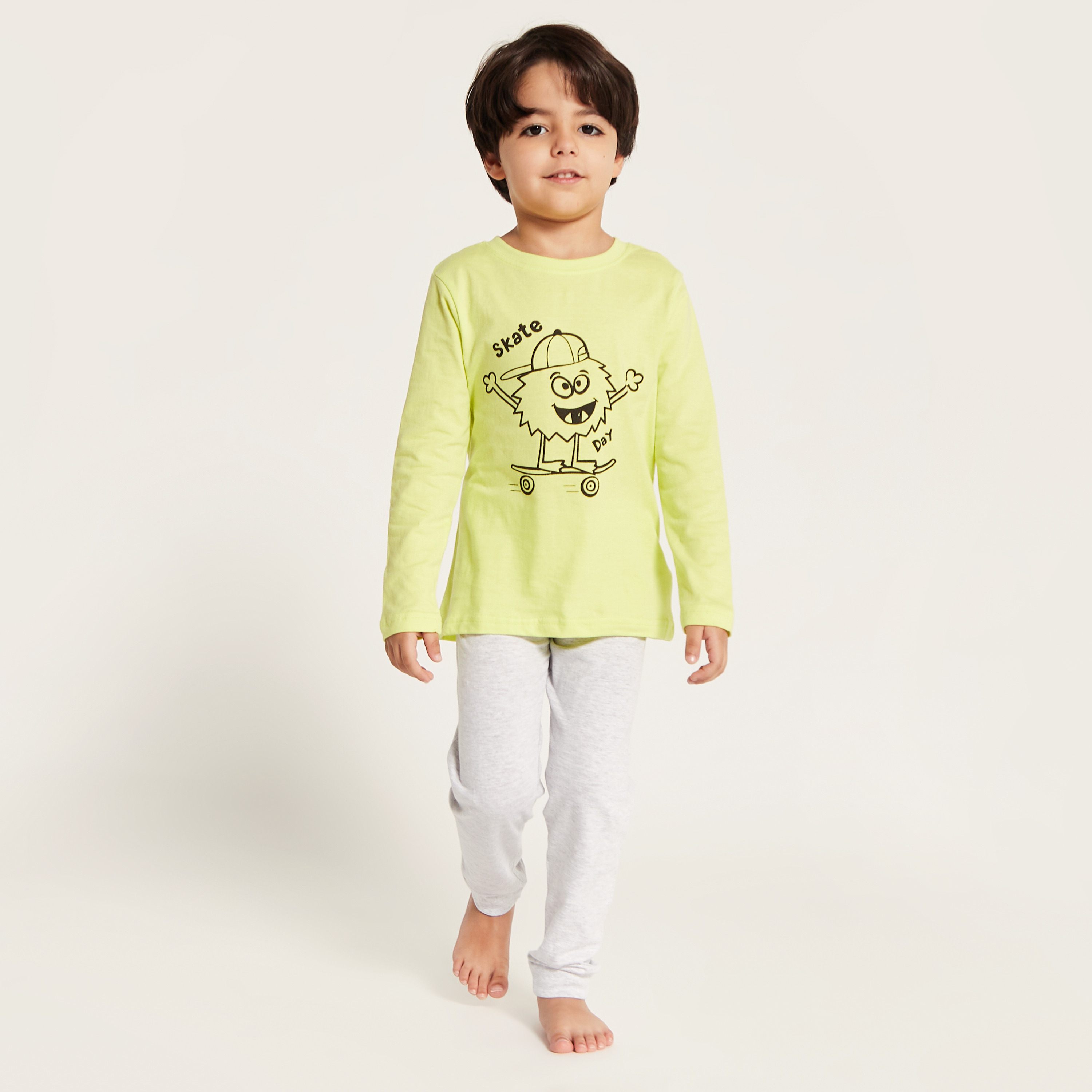 Juniors Printed Long Sleeves T-shirt and Solid Pyjama Set-boys-clothing-nightwear-image-2