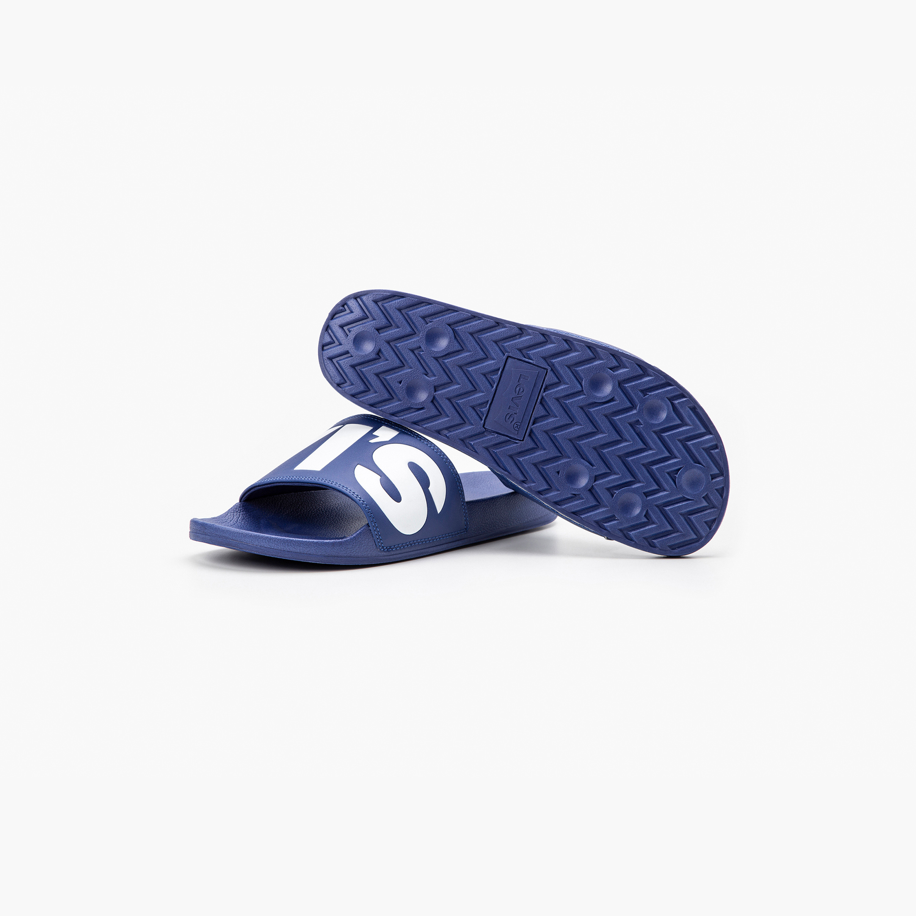 ليفايز - شبشب للرجال شعار ليفايز | D52630016-men-shoes-flipflopsandslides-image-4