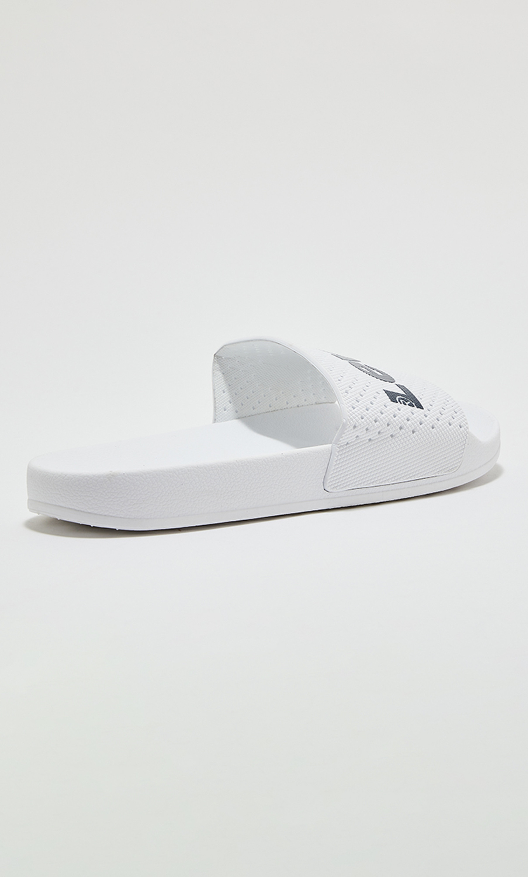 سلايدرز ليفايز للرجال مع لون ابیض بشعار مفتوح مع منسوج من الأمام-men-shoes-flipflopsandslides-image-3